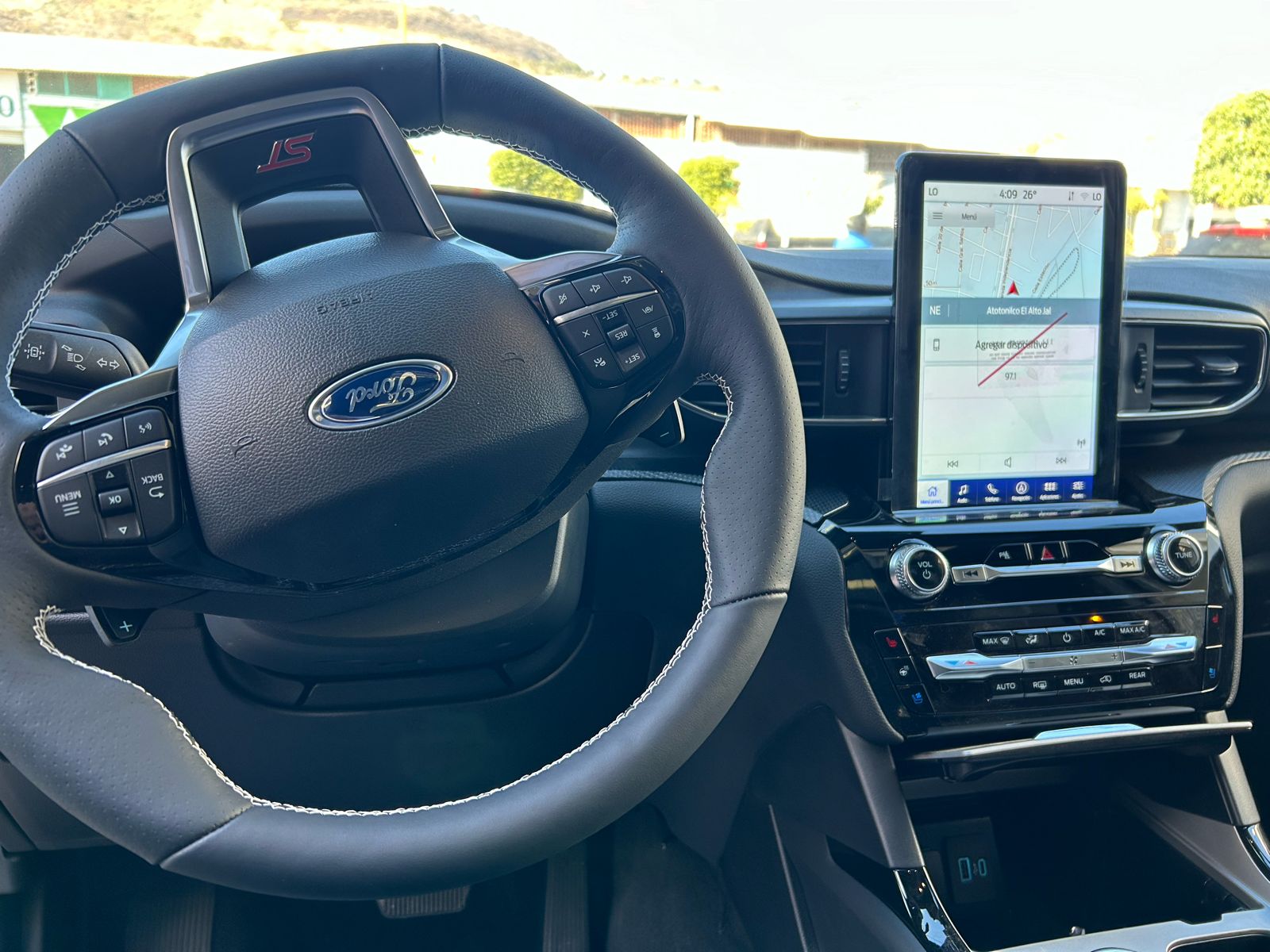 Ford Explorer 2023 ST AWD Automático Blanco