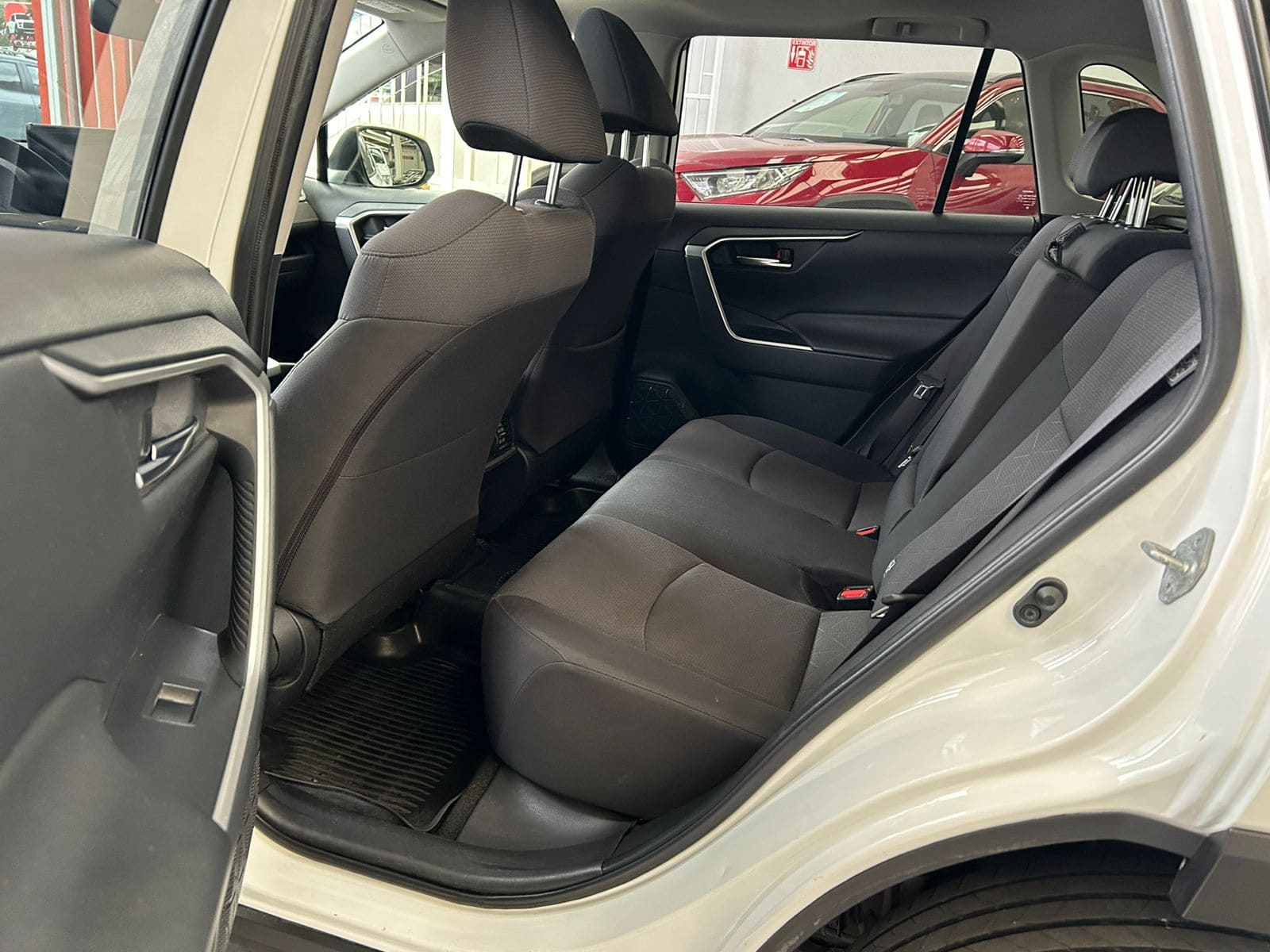 Toyota Rav4 2019 XLE Automático Blanco