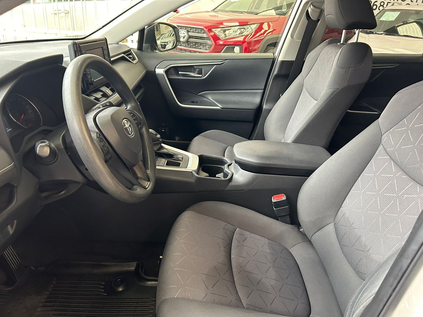 Toyota Rav4 2019 XLE Automático Blanco