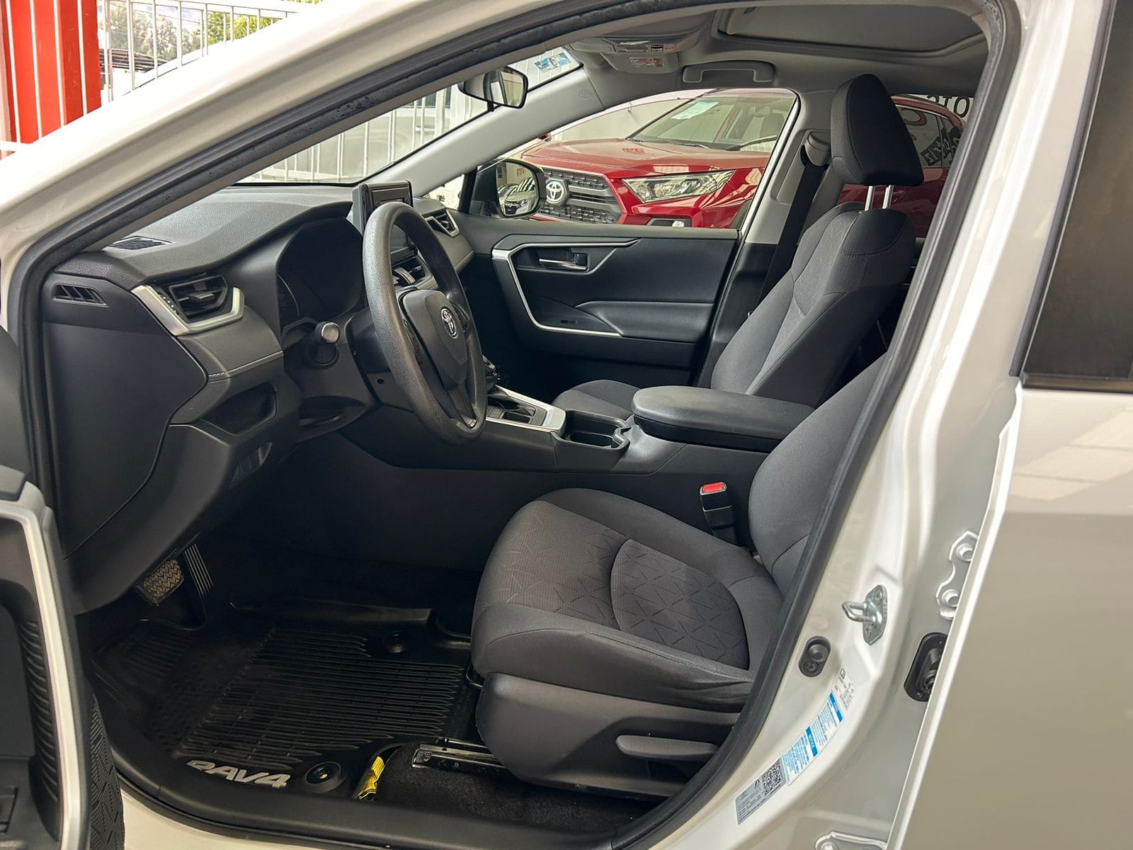 Toyota Rav4 2019 XLE Automático Blanco