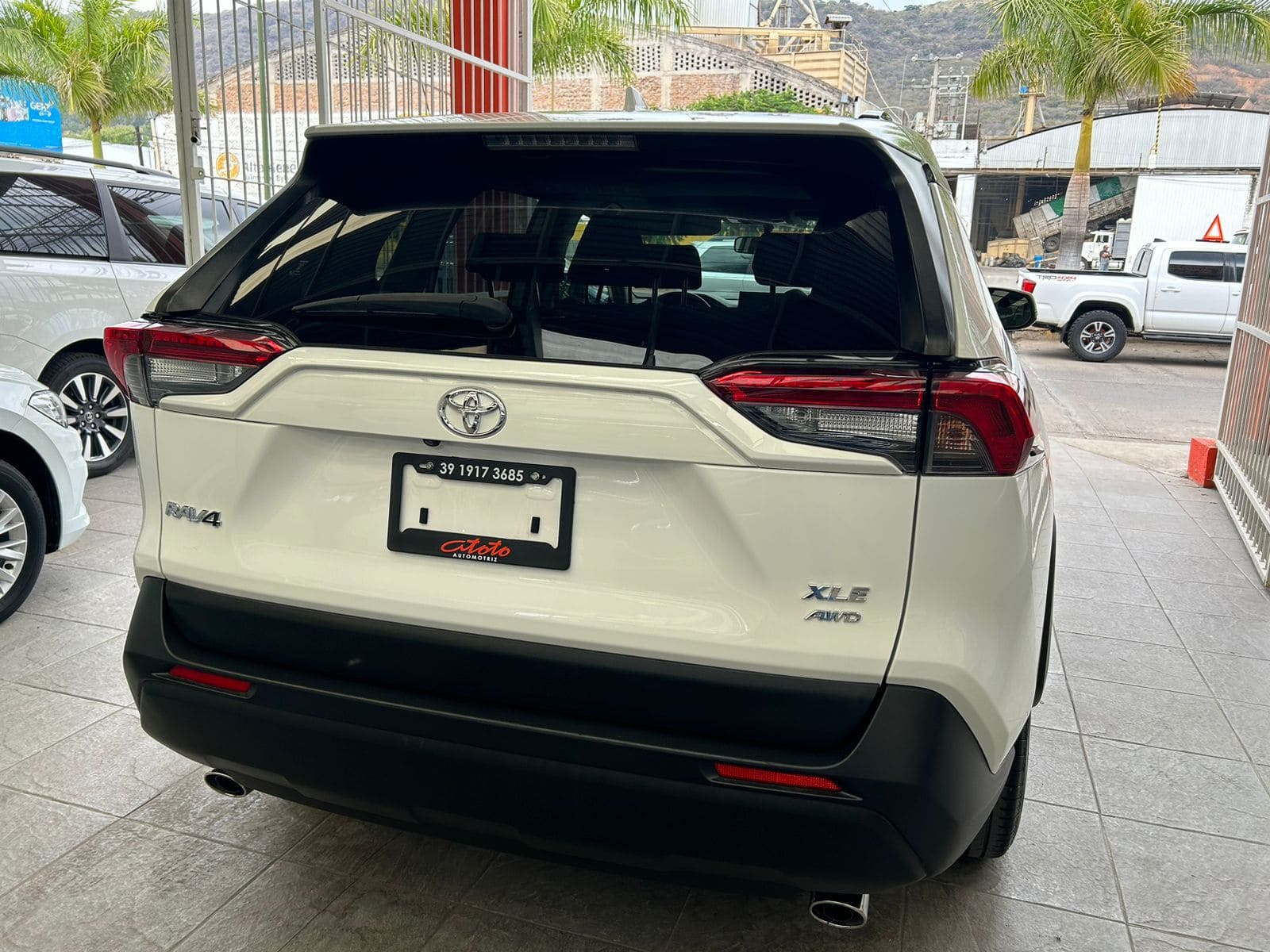 Toyota Rav4 2019 XLE Automático Blanco