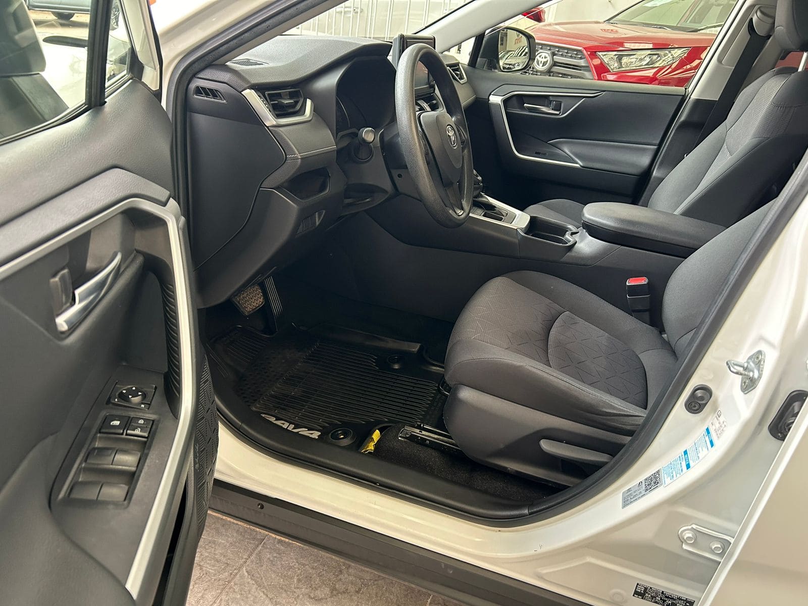 Toyota Rav4 2019 XLE Automático Blanco