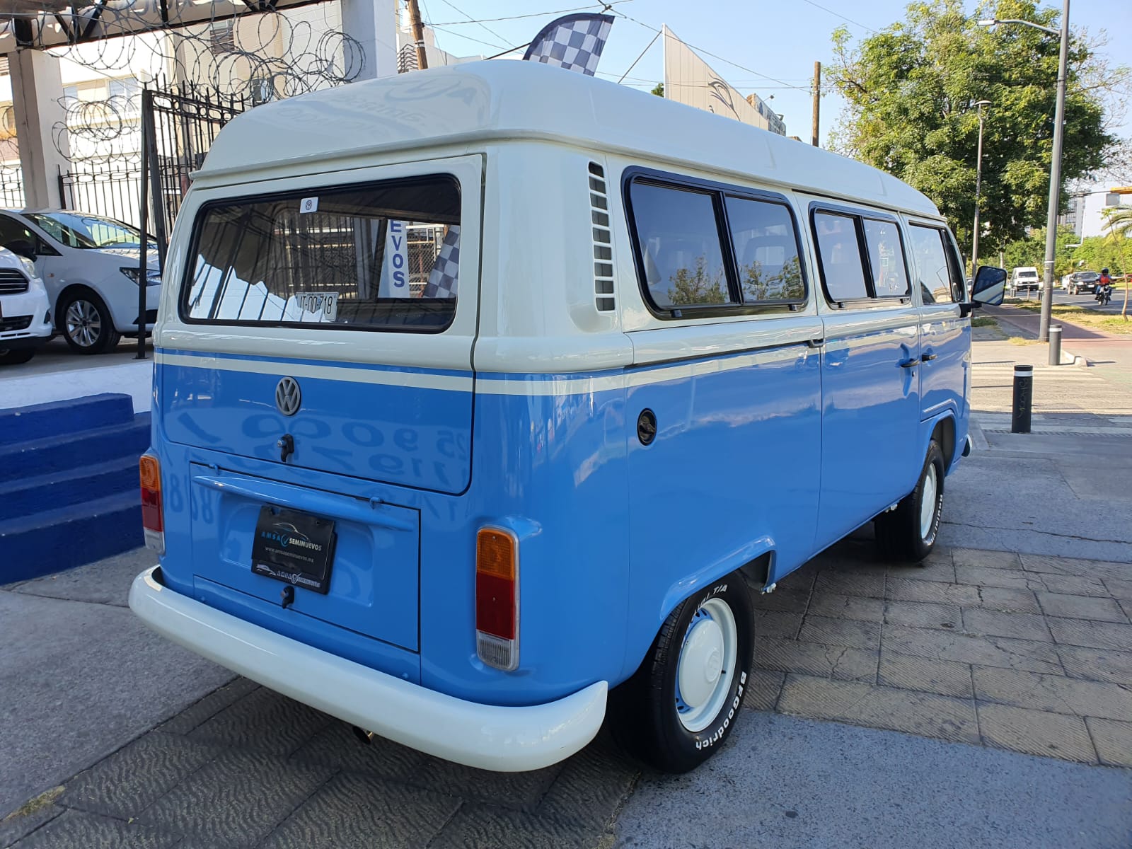 Volkswagen Combi 2001 Pasajeros Manual Azul
