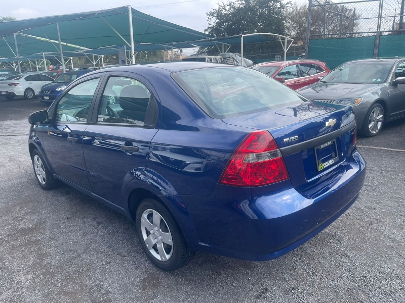 Oferta Chevrolet Aveo 2017 LS STD Manual Azul