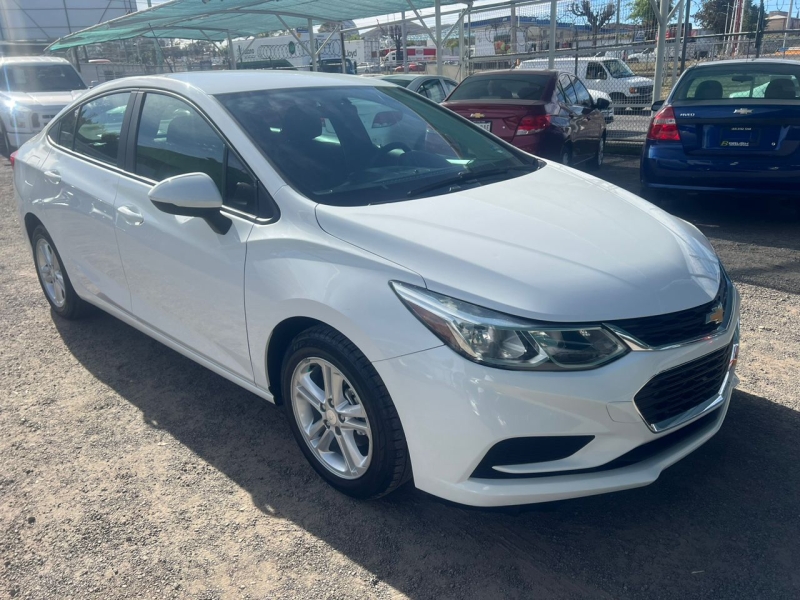Oferta Chevrolet Cruze 2017 LS STD Manual Blanco