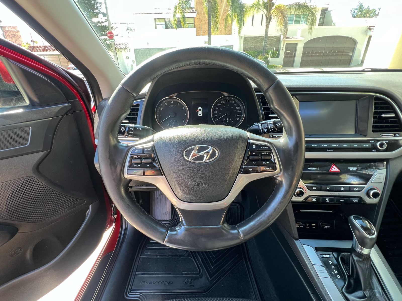 Hyundai Elantra 2017 Limited Automático