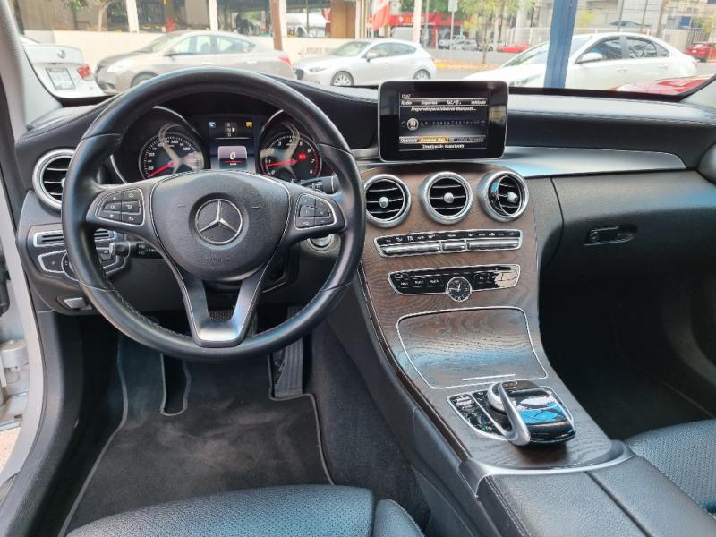 Mercedes-Benz Clase C 2018 200 SPORT Automático Plata