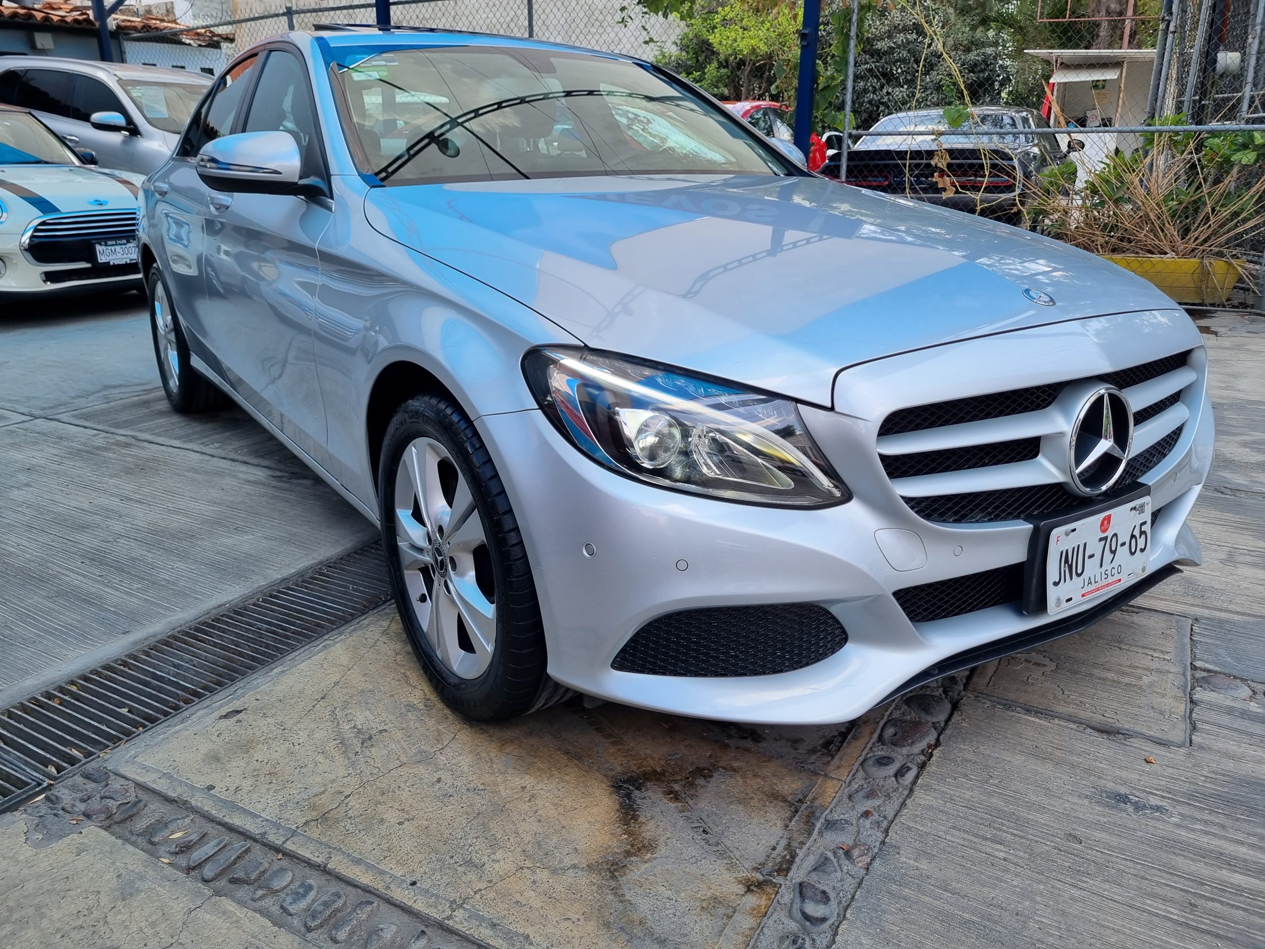 Mercedes-Benz Clase C 2018 200 SPORT Automático Plata