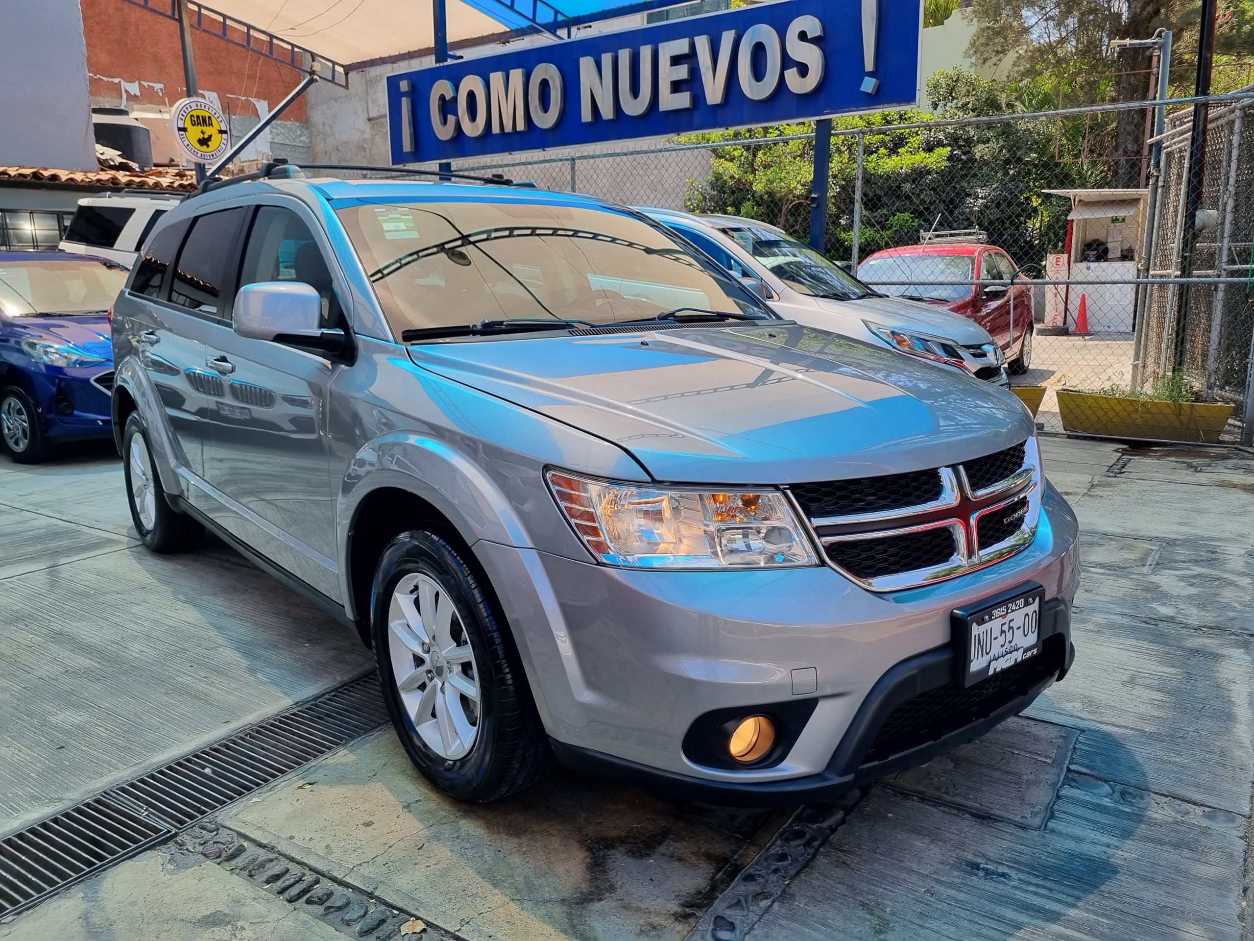 Dodge Journey 2017 SXT PIEL 7 PASAJEROS DVD Automático Gris