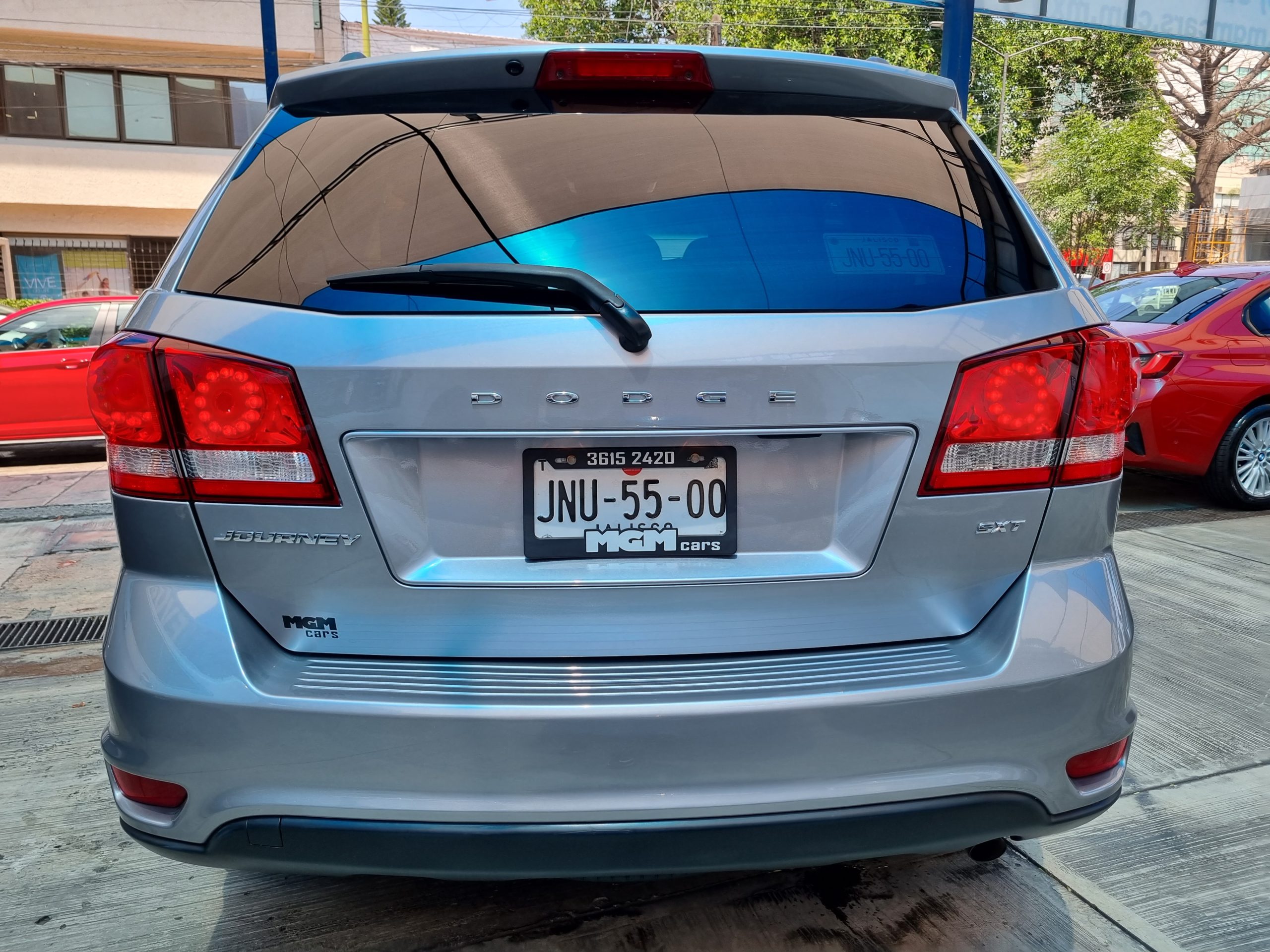 Dodge Journey 2017 SXT PIEL 7 PASAJEROS DVD Automático Gris