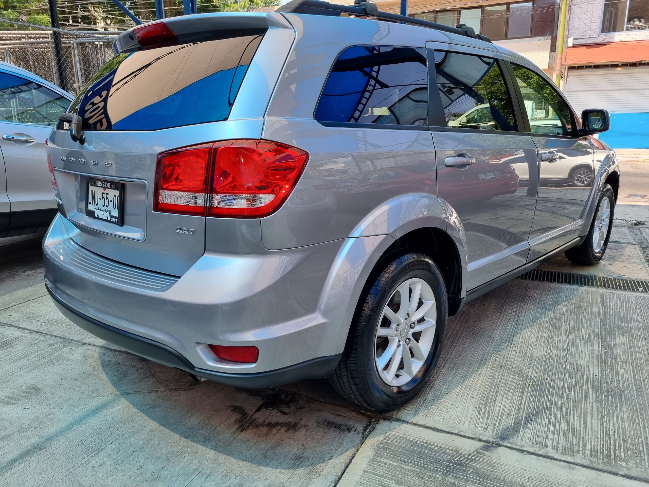 Dodge Journey 2017 SXT PIEL 7 PASAJEROS DVD Automático Gris