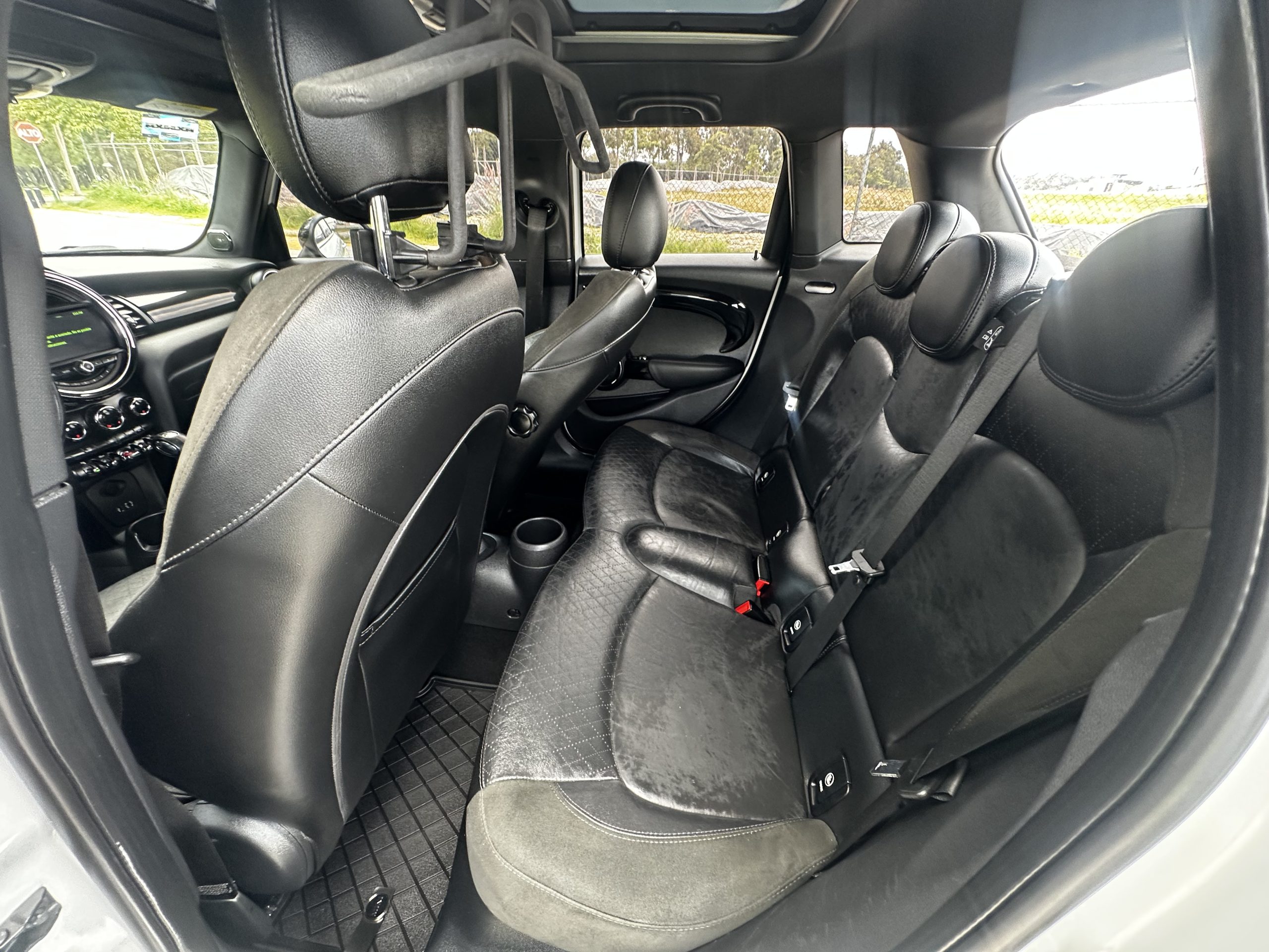 Mini Cooper 2018 Hot Chilli S Automático Plata