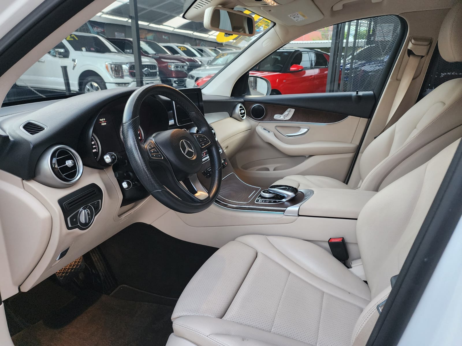 Mercedes-Benz Clase GLC 2018 OFF ROAD Automático Blanco
