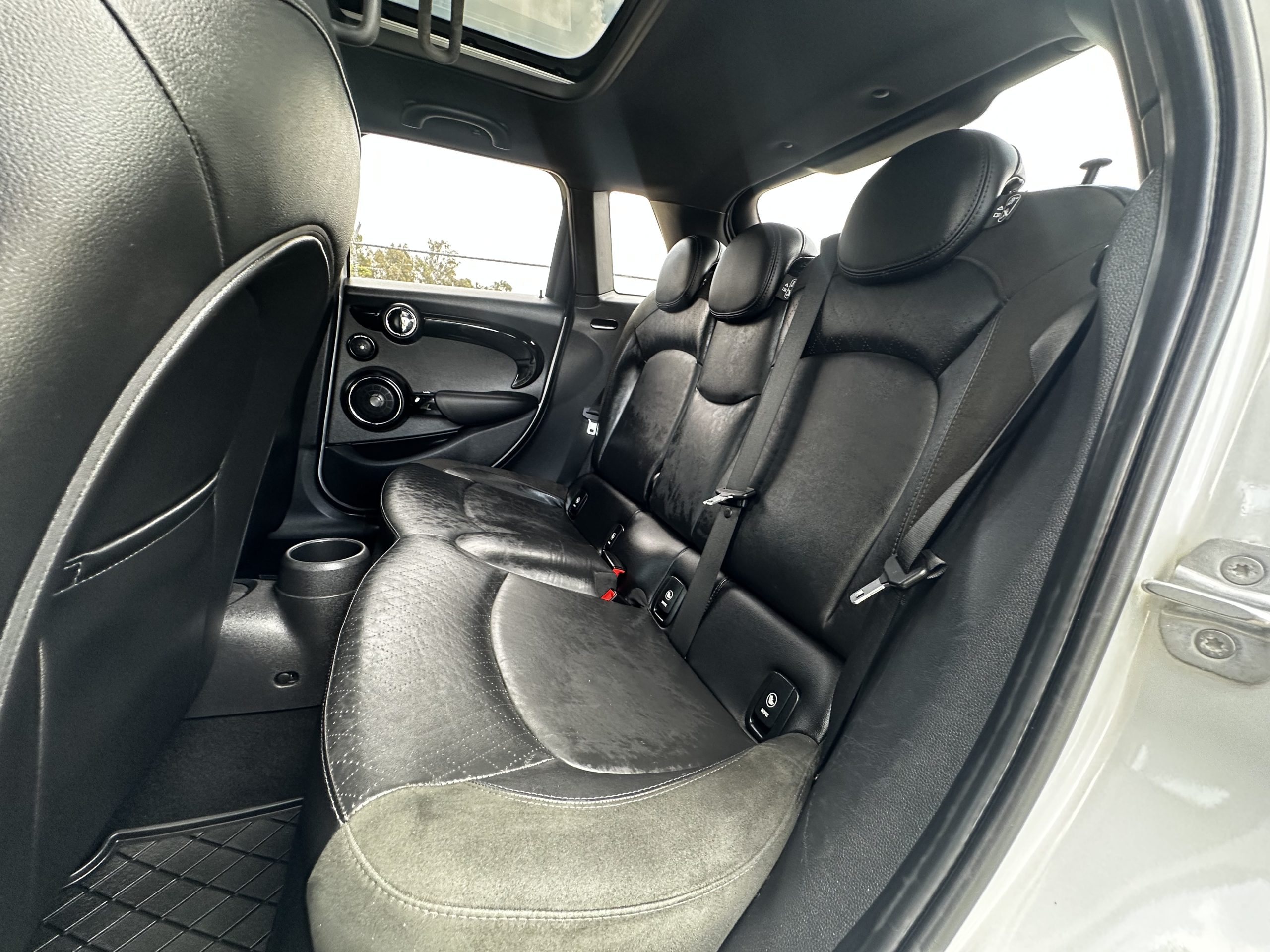 Mini Cooper 2018 Hot Chilli S Automático Plata
