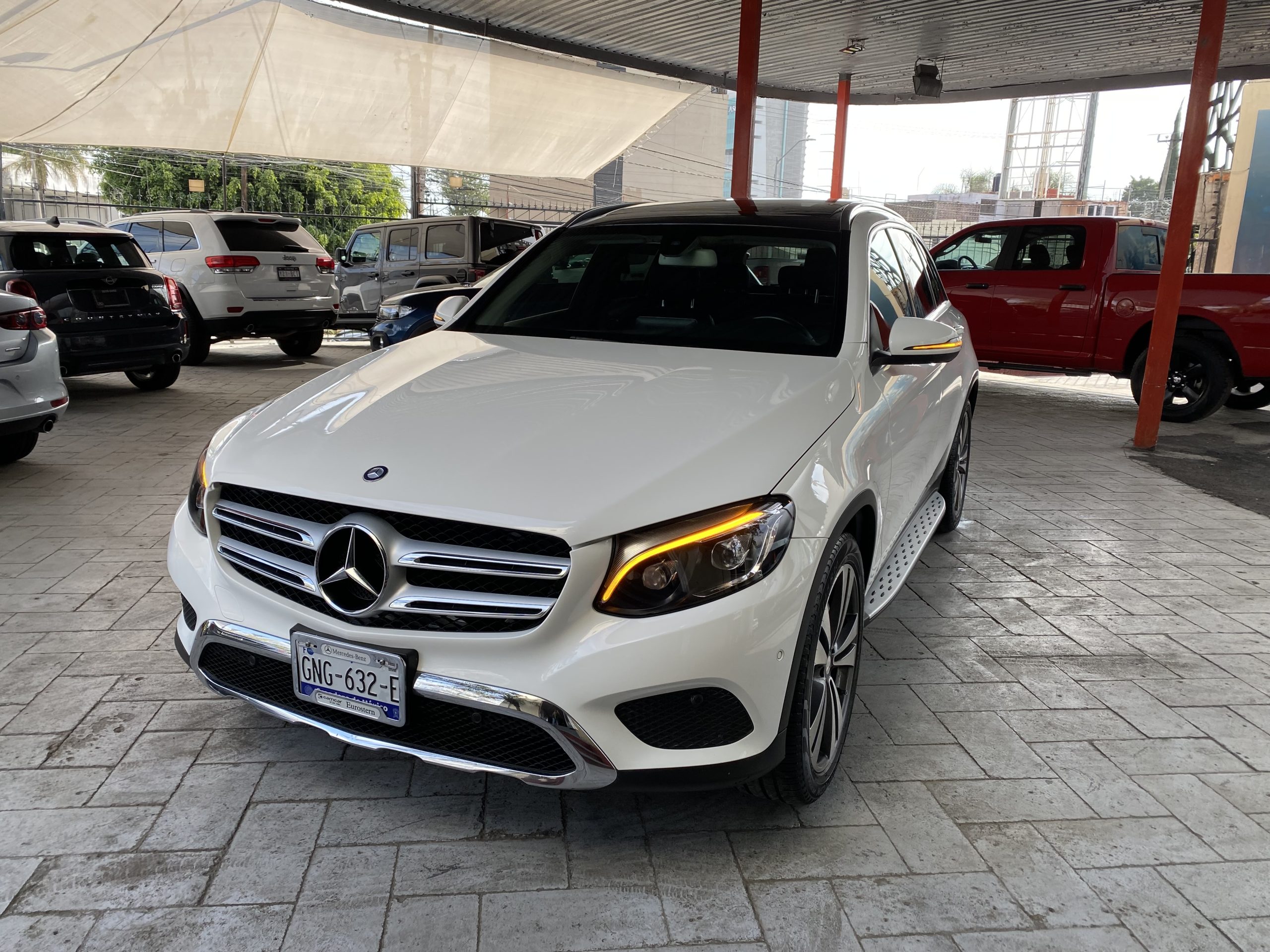 Mercedes-Benz Clase GLC 2016 Glc 300 Sport Automático Blanco