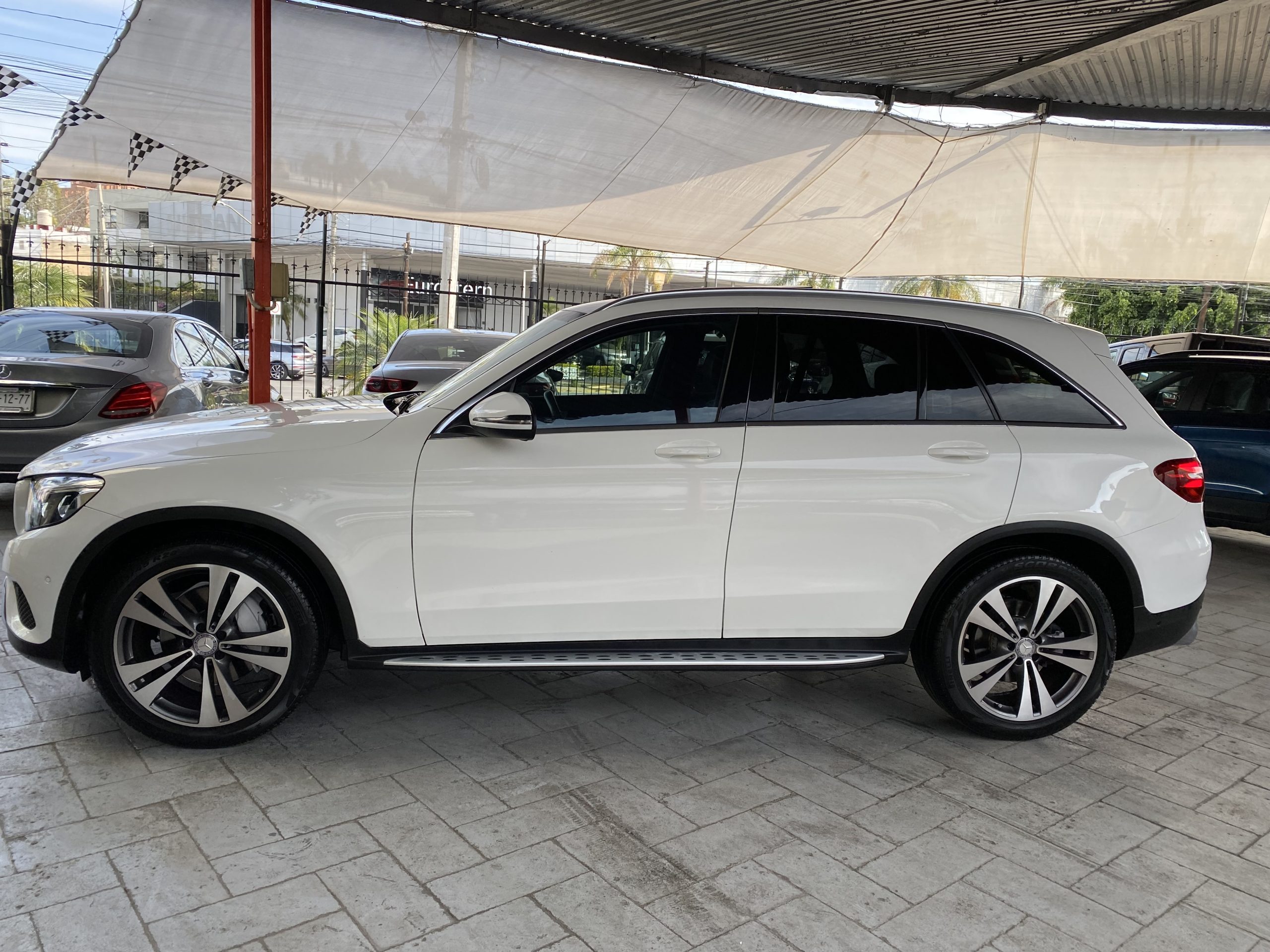 Mercedes-Benz Clase GLC 2016 Glc 300 Sport Automático Blanco