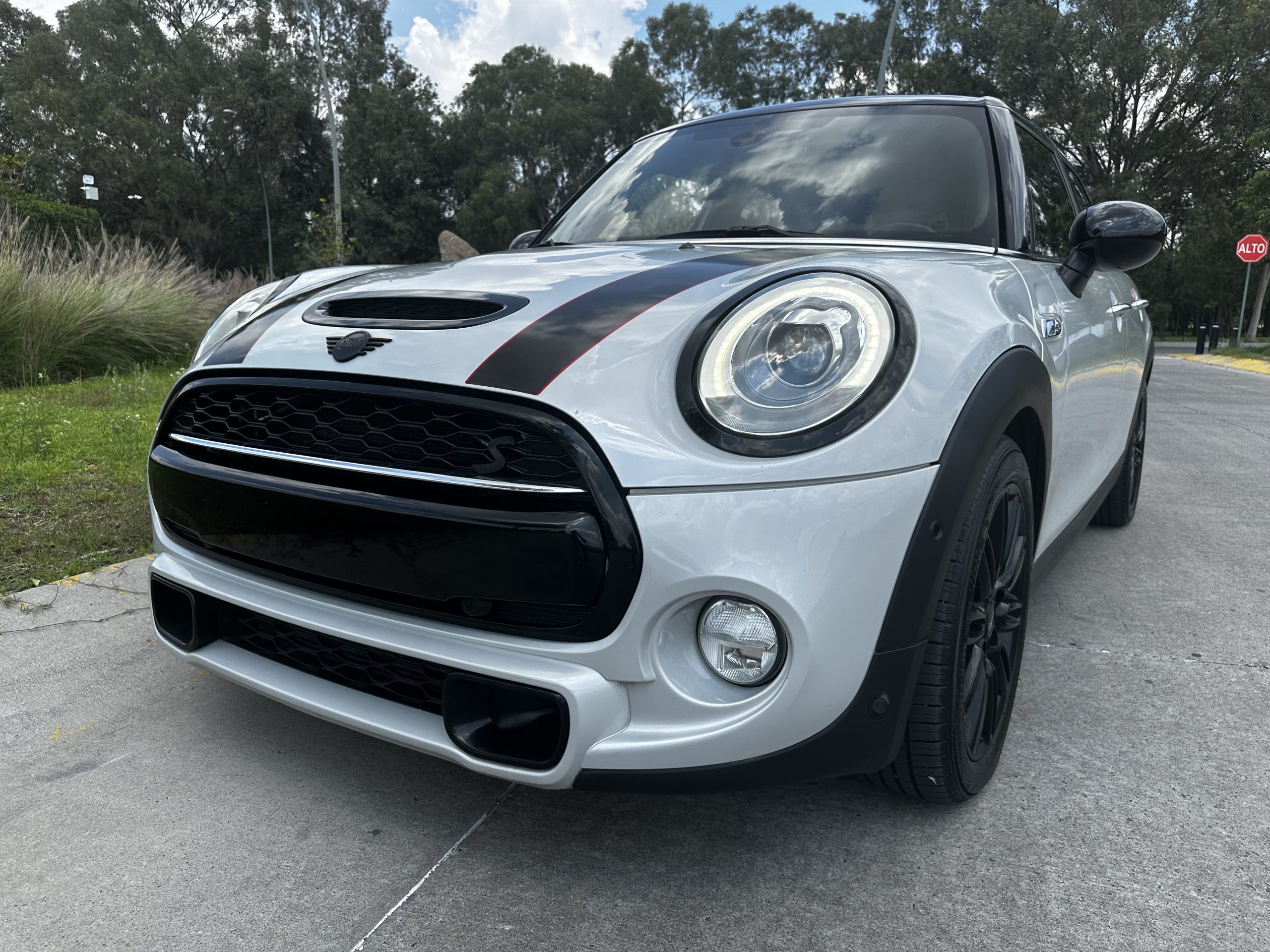 Mini Cooper 2018 Hot Chilli S Automático Plata