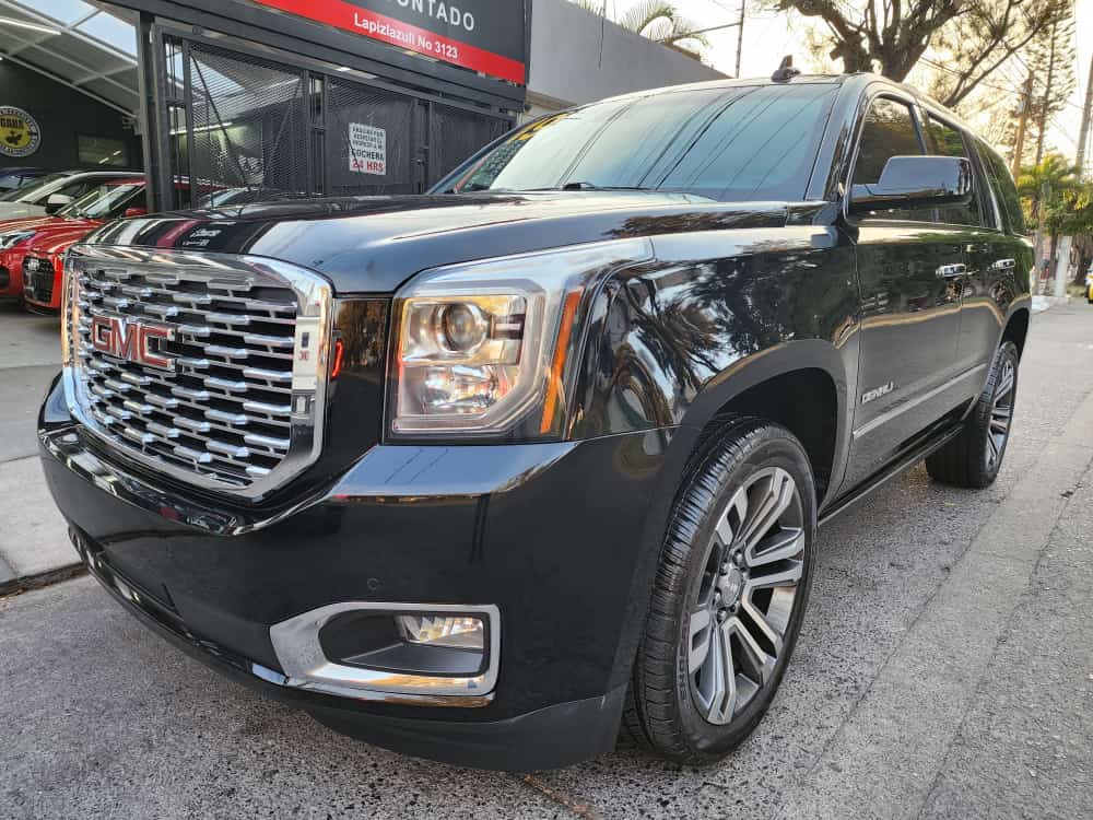 GMC Yukon 2019 DENALI 4X4 Automático Negro