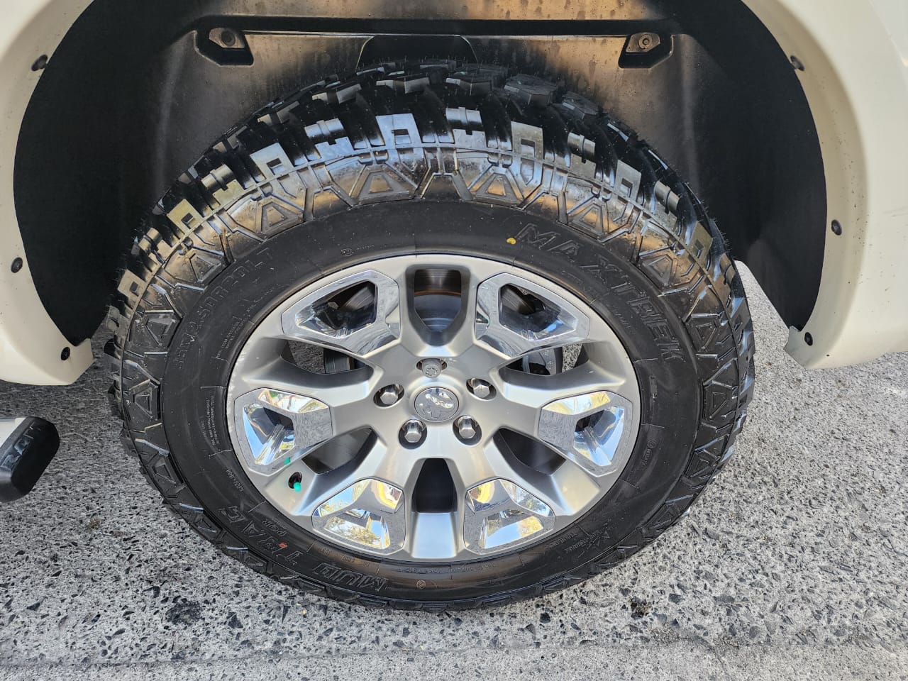 Dodge RAM 2016 LARAMIE LIMITED Automático Blanco