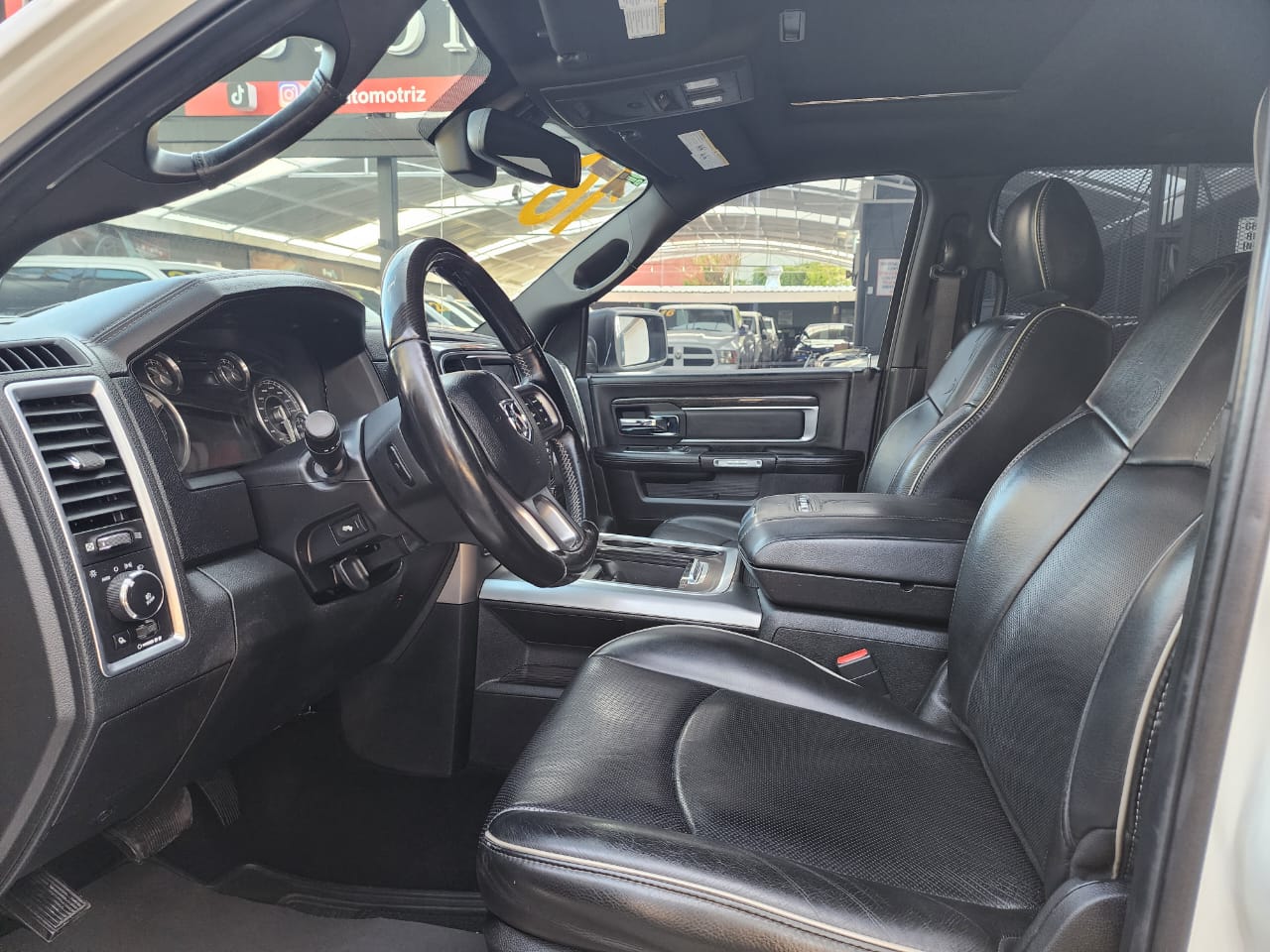 Dodge RAM 2016 LARAMIE LIMITED Automático Blanco