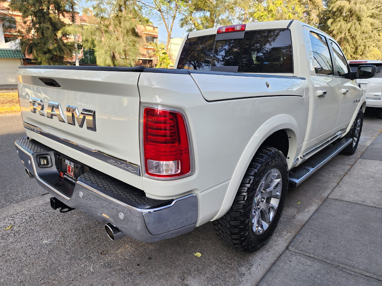 Dodge RAM 2016 LARAMIE LIMITED Automático Blanco