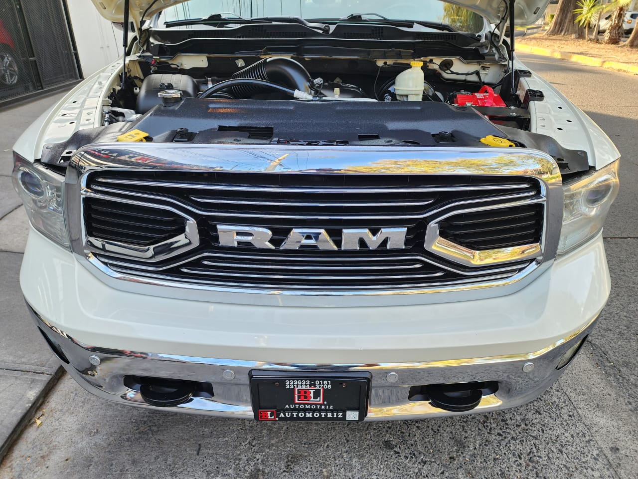 Dodge RAM 2016 LARAMIE LIMITED Automático Blanco