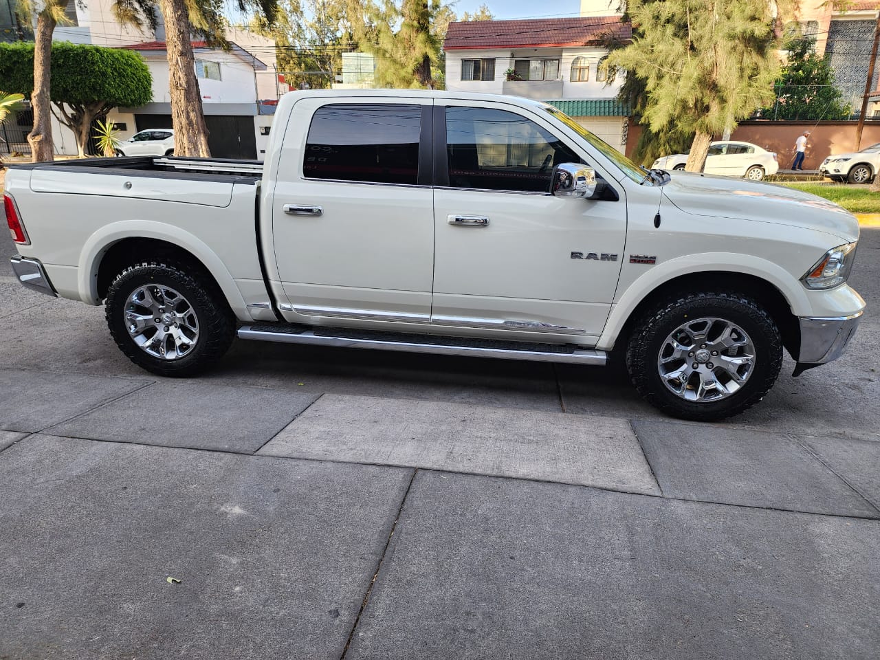 Dodge RAM 2016 LARAMIE LIMITED Automático Blanco