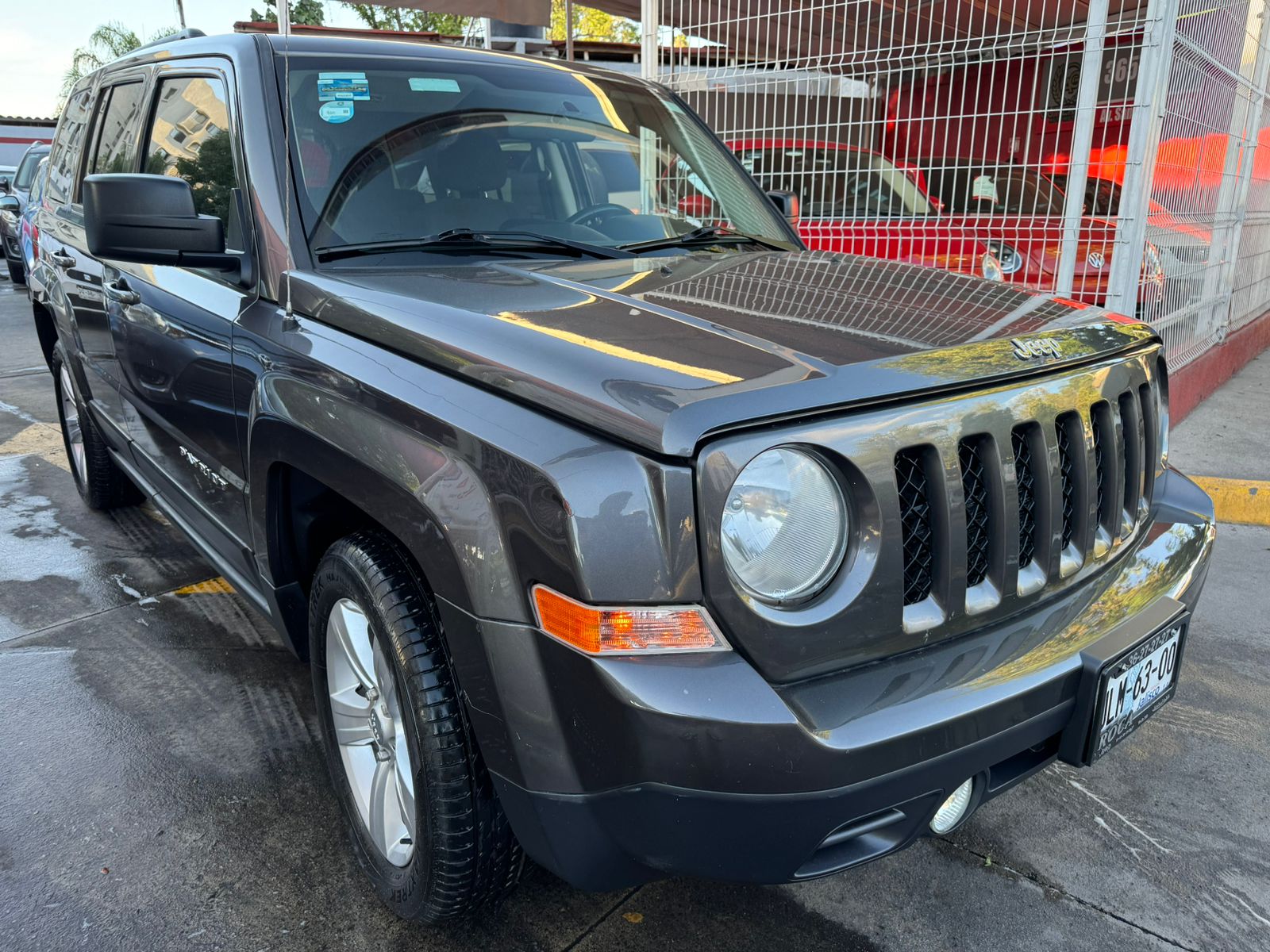 Jeep Patriot 2014 Latitude Automático Gris