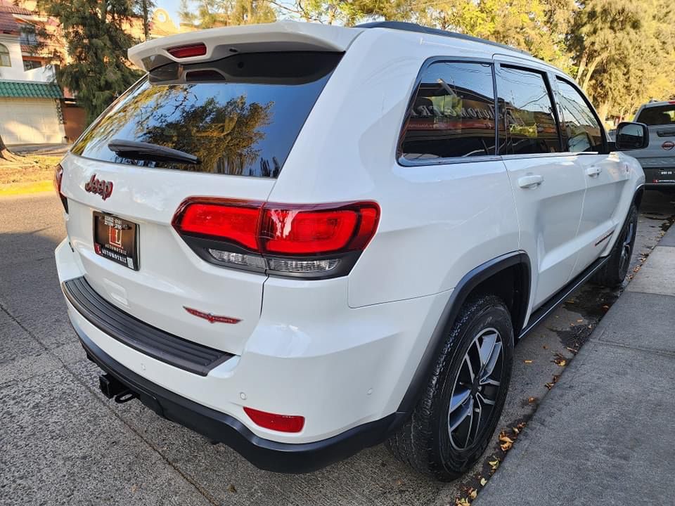 Jeep Grand Cherokee 2019 Trailahawk Automático Blanco