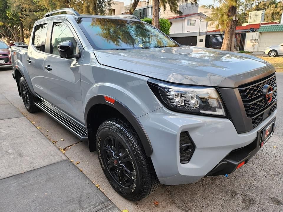 Nissan Frontier 2023 Pro-4x Blindada 5 plus Automático Gris