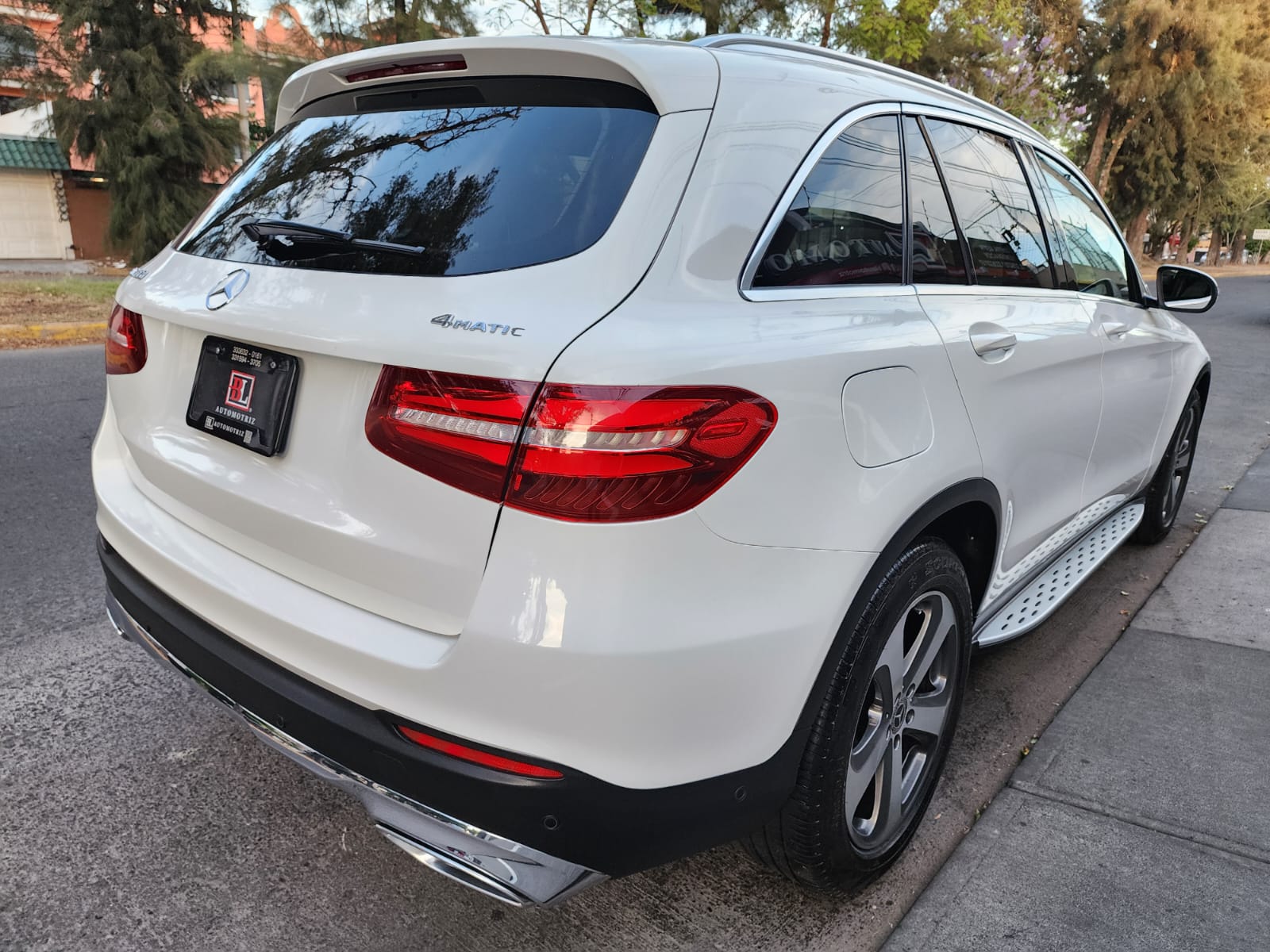 Mercedes-Benz Clase GLC 2018 OFF ROAD Automático Blanco
