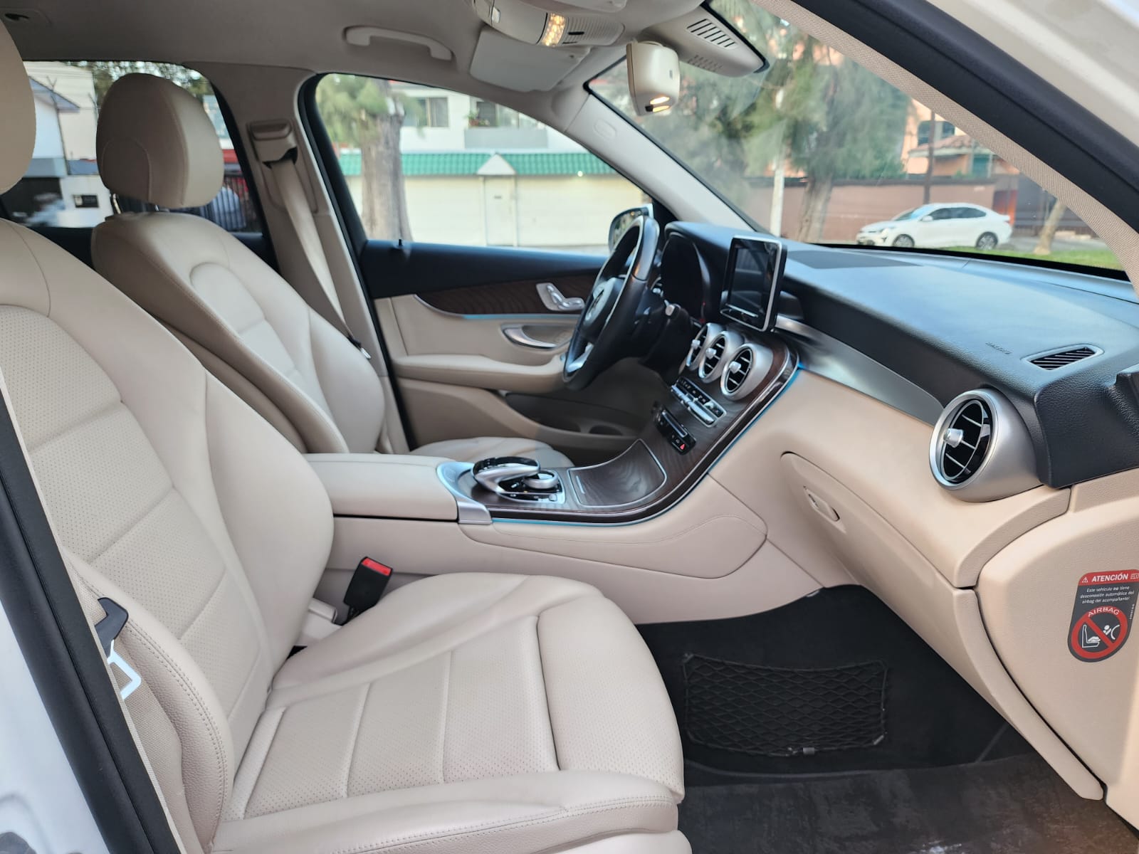 Mercedes-Benz Clase GLC 2018 OFF ROAD Automático Blanco