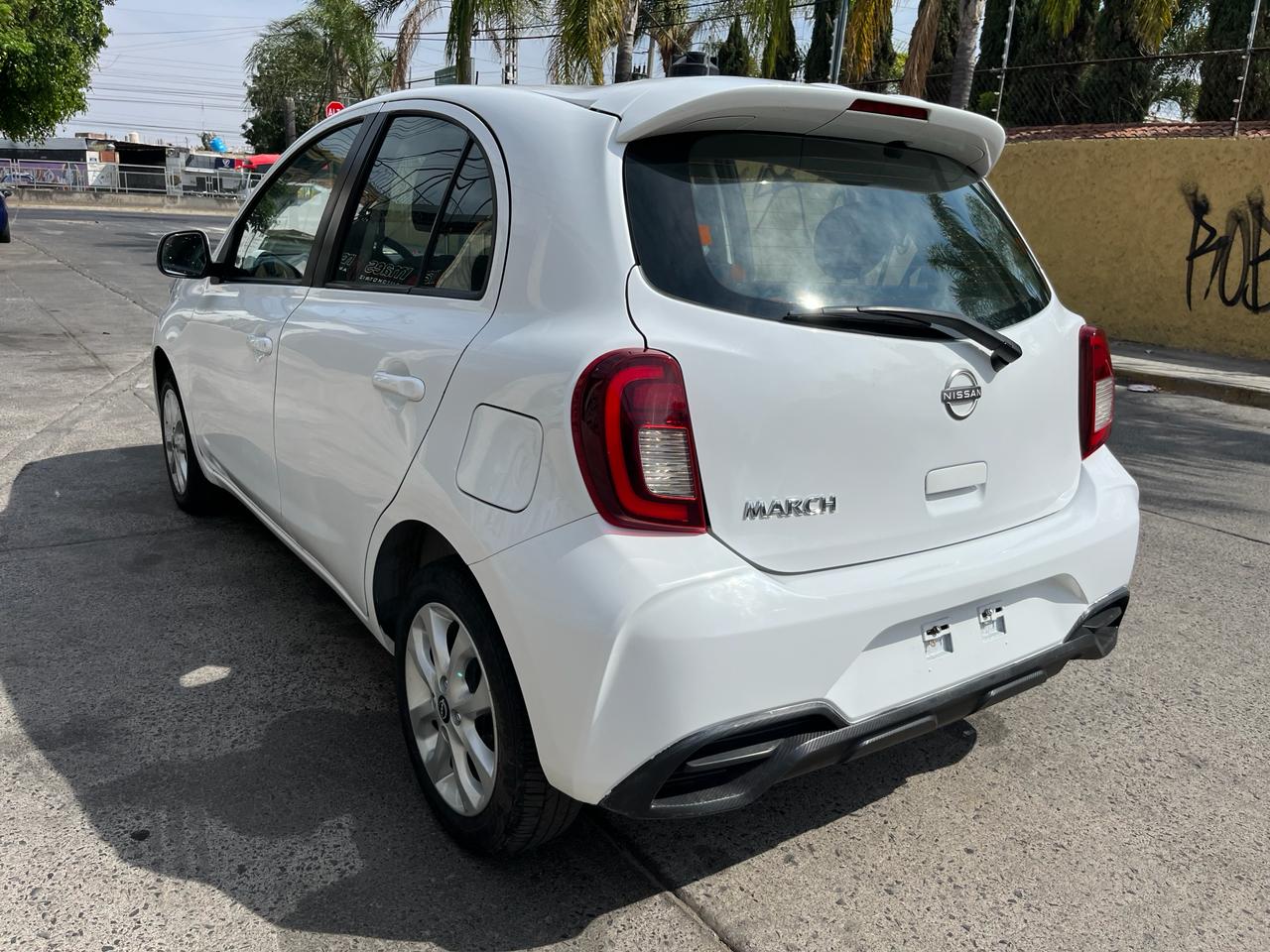 Nissan March 2022 ADVANCE Manual Blanco