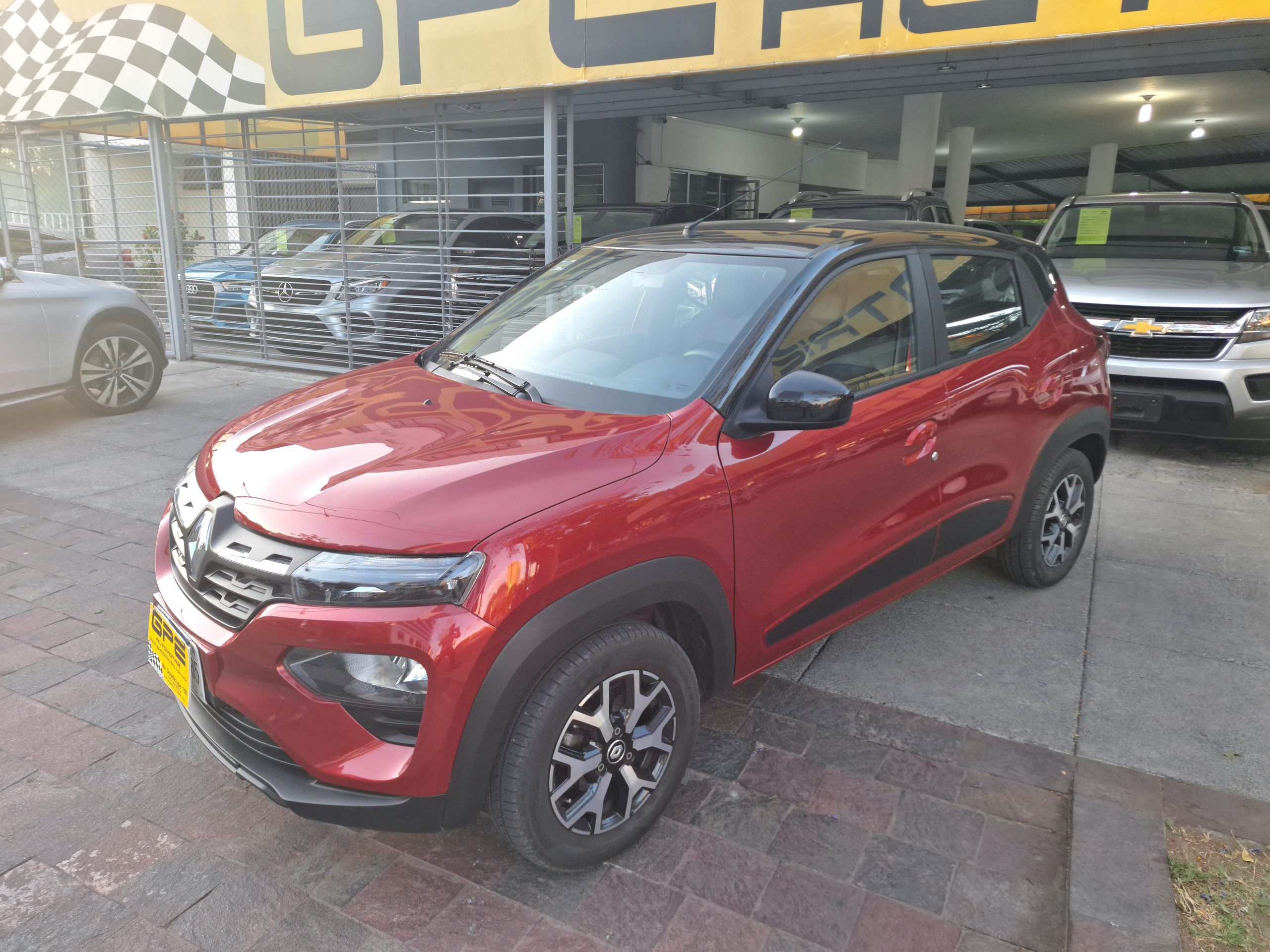 Renault Kwid 2023 Bitono Manual Rojo