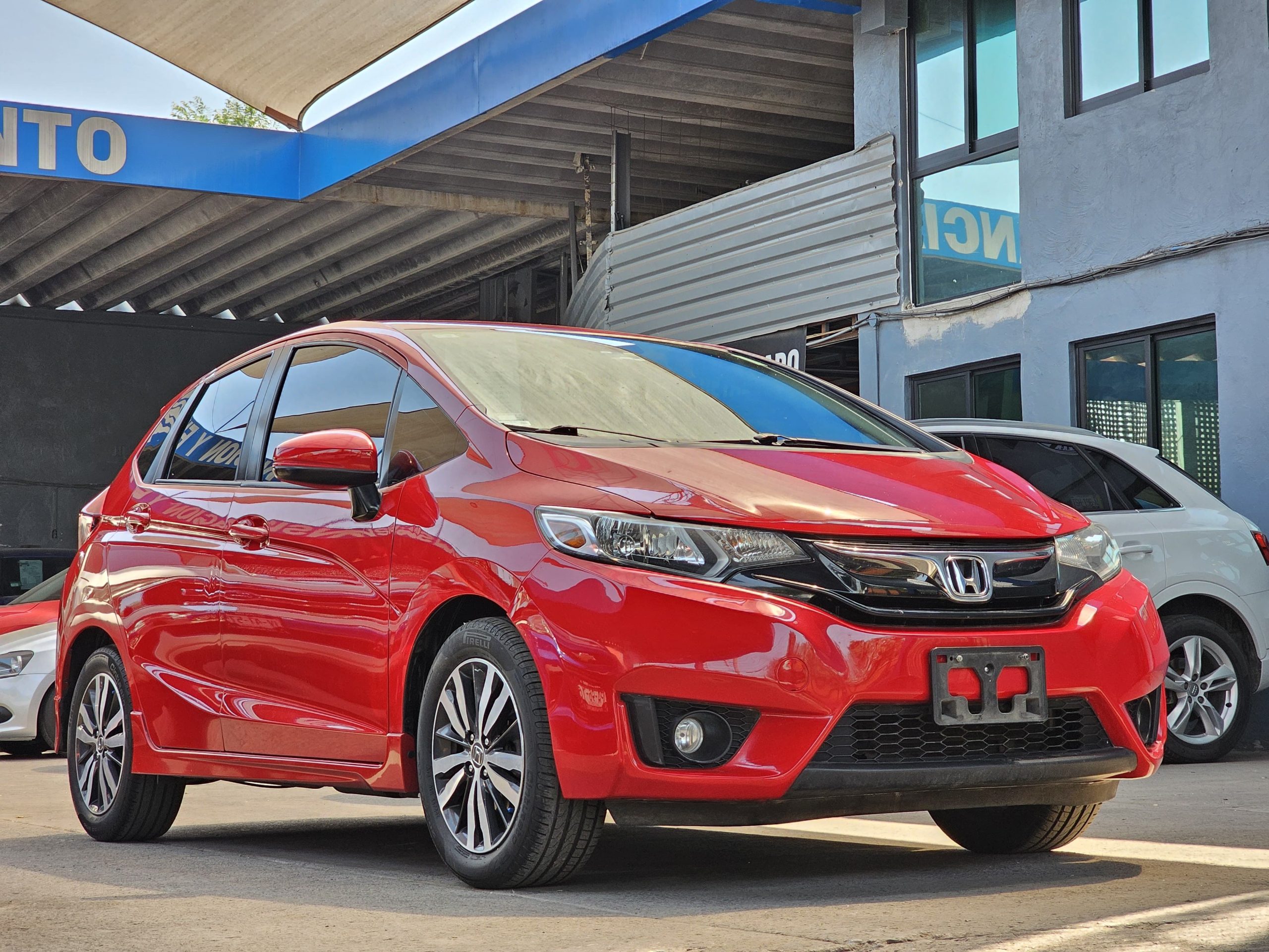 Honda Fit 2017 HIT CVT Automático Rojo