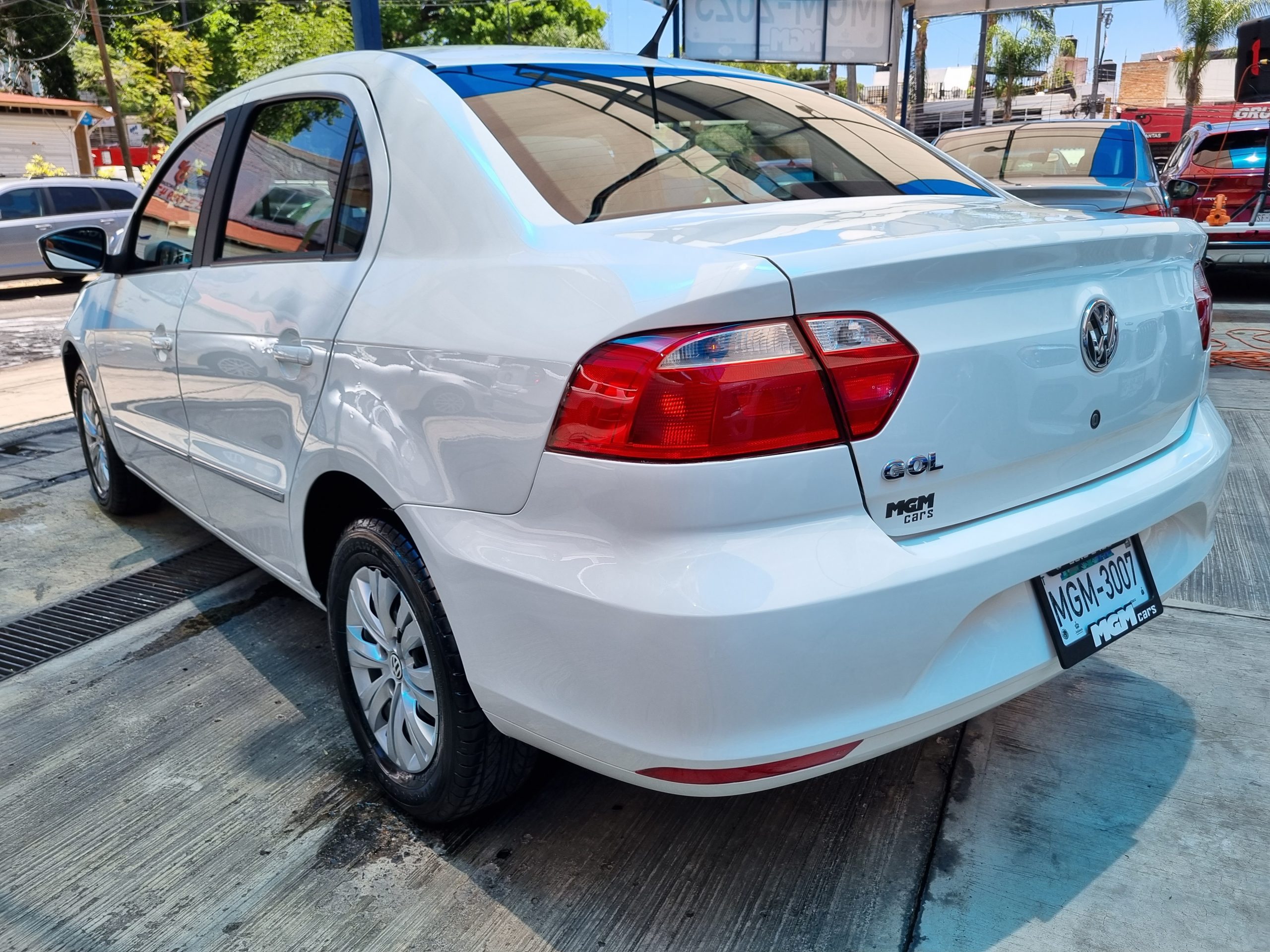 Volkswagen Gol 2018 TRENDLINE Manual Blanco