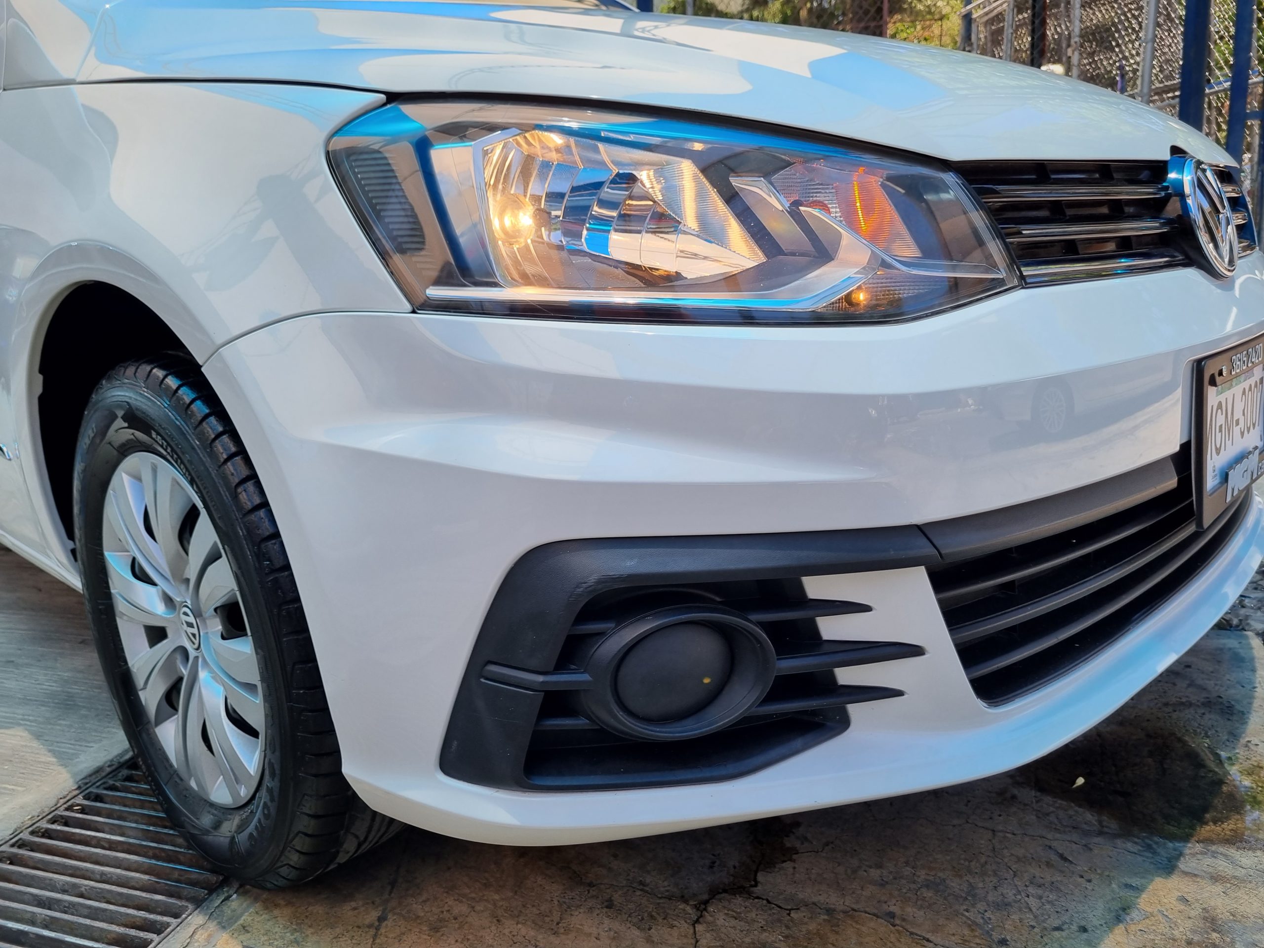 Volkswagen Gol 2018 TRENDLINE Manual Blanco