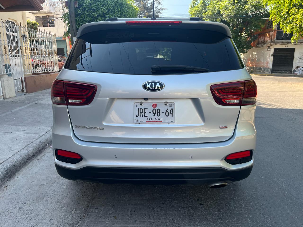 Kia Sorento 2019 LX Automático Plata