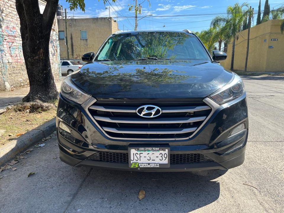 Hyundai Tucson 2017 GLS Negro