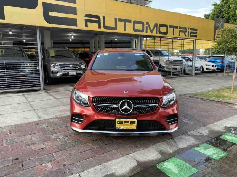 Mercedes-Benz Clase GLC 2019 GLC 43 AMG Automático Rojo