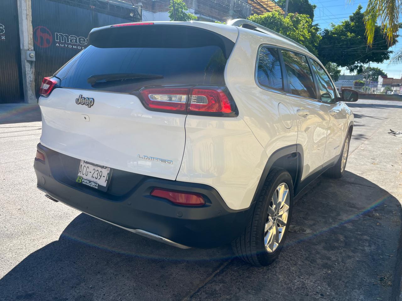 Jeep Grand Cherokee 2016 LIMITED Automático Blanco