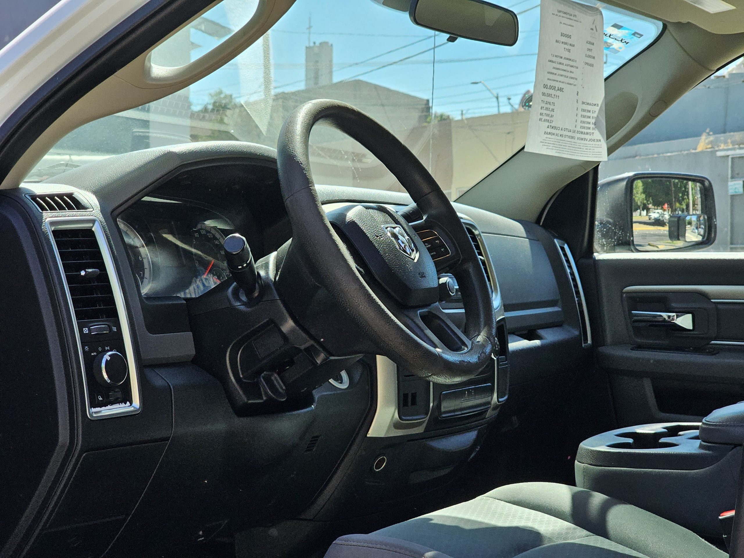 RAM 2500 2017 V8 Crew Cab Automático Blanco