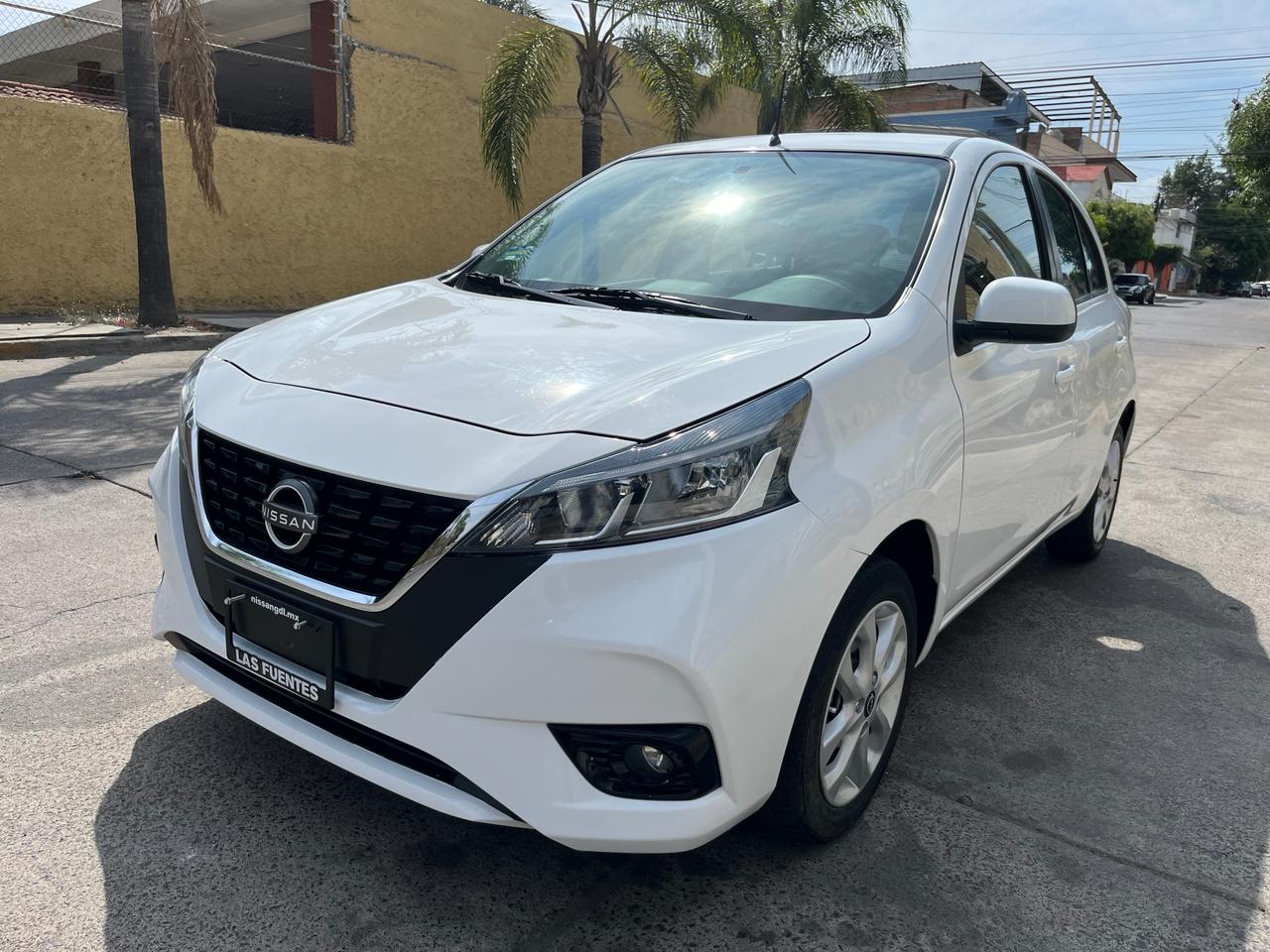 Nissan March 2022 ADVANCE Manual Blanco