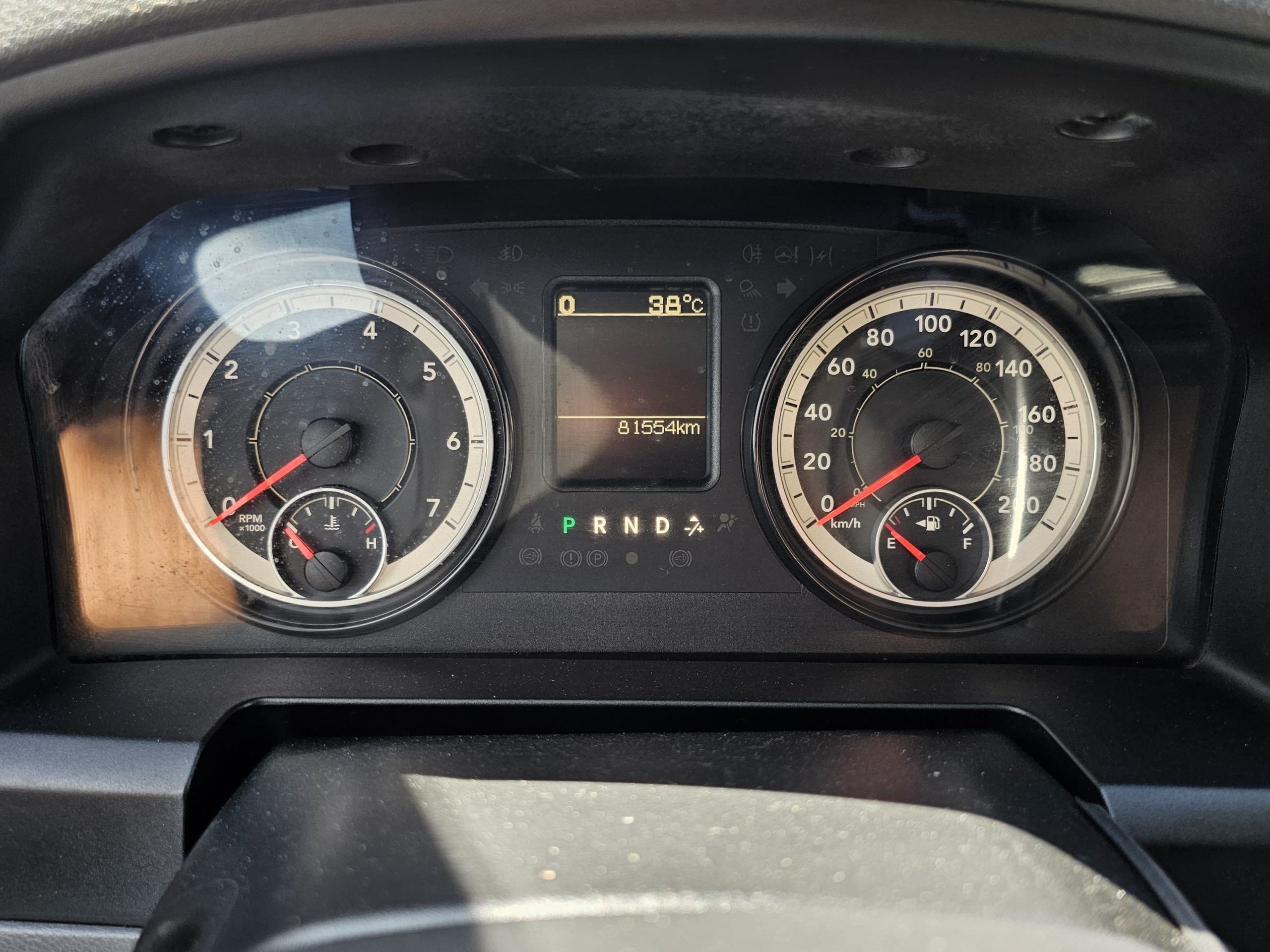 RAM 2500 2017 V8 Crew Cab Automático Blanco