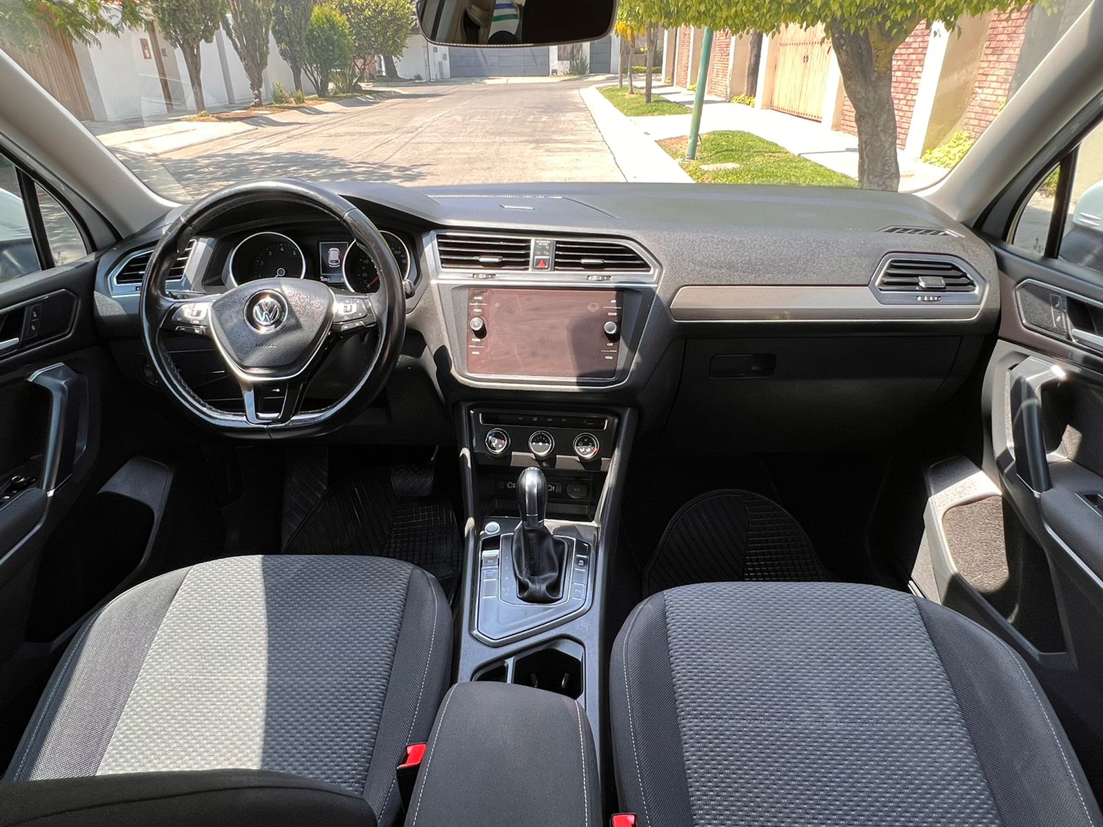 Volkswagen Tiguan 2018 COMFORTLINE Automático Blanco