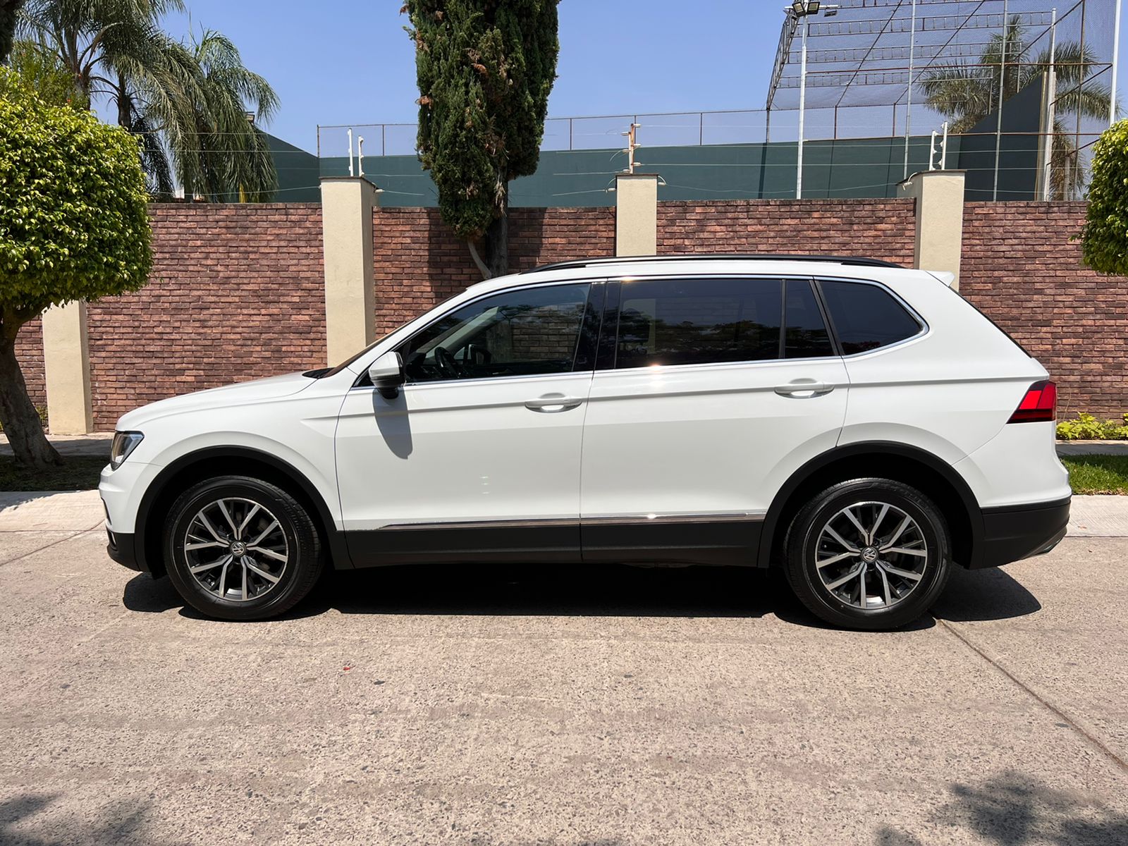 Volkswagen Tiguan 2018 COMFORTLINE Automático Blanco