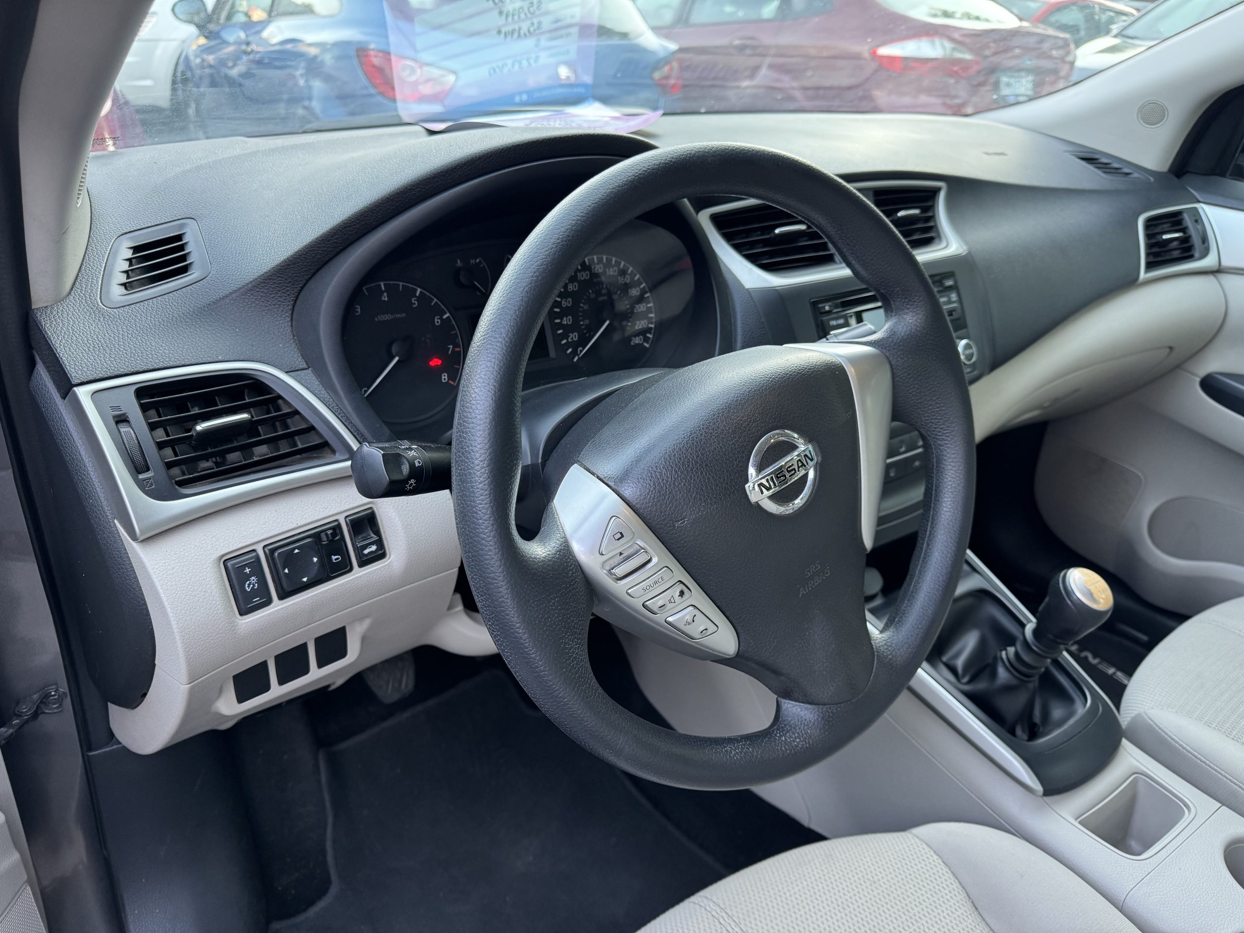 Nissan Sentra 2018 Sense Manual Gris