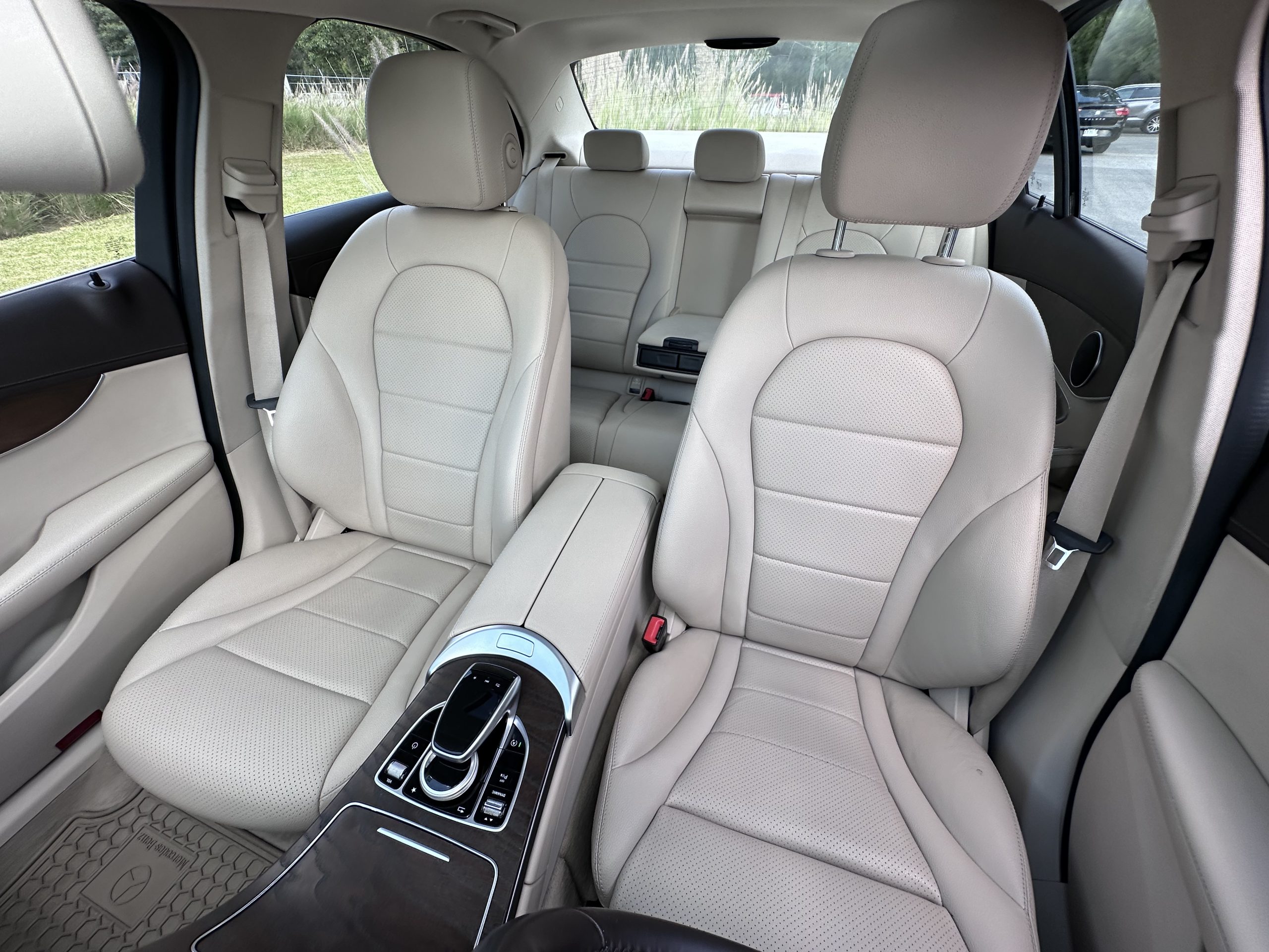 Mercedes-Benz Clase C 2017 200 Exclusive Automático Blanco