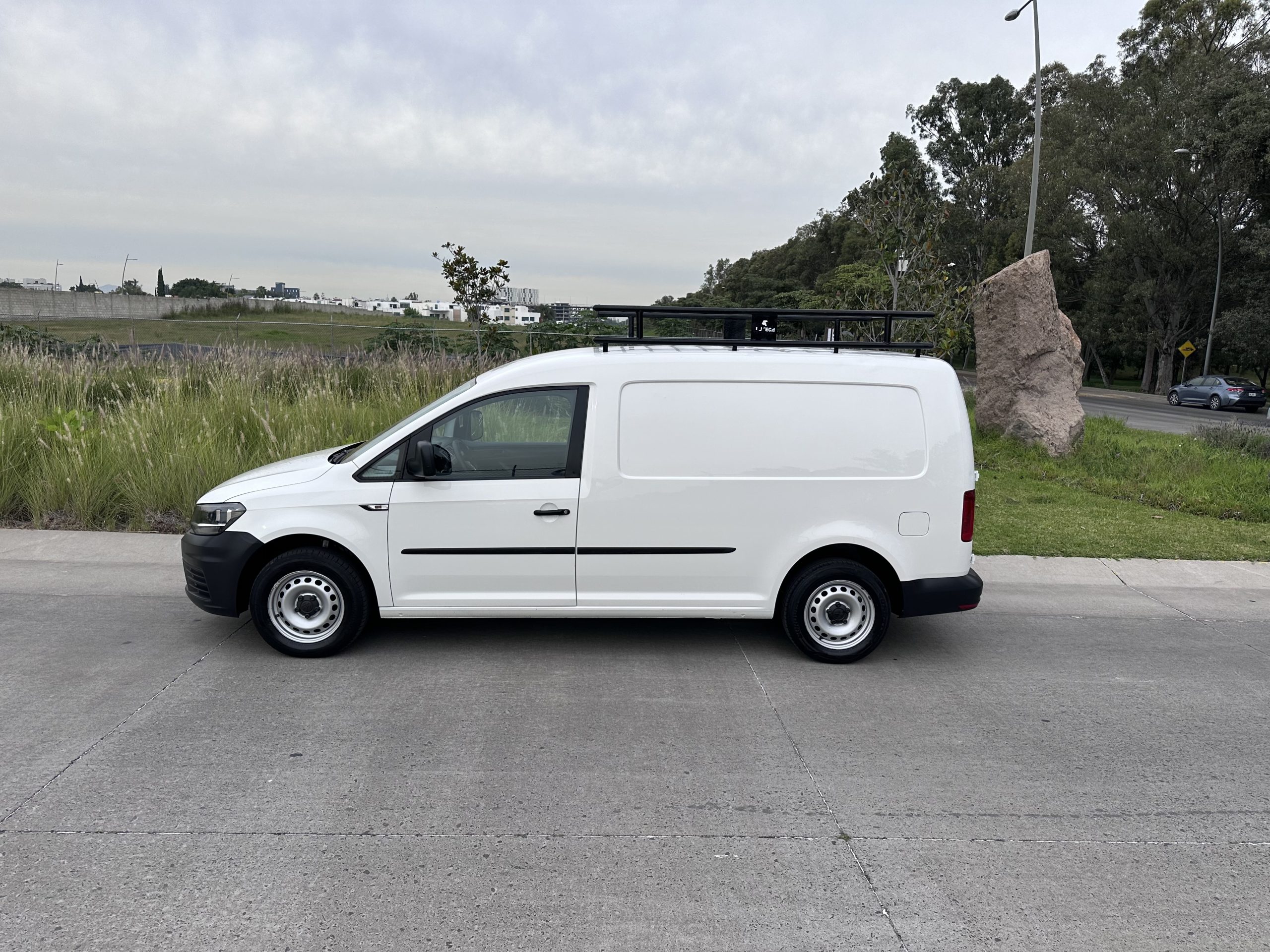 Volkswagen Caddy 2020 Maxi Manual Blanco