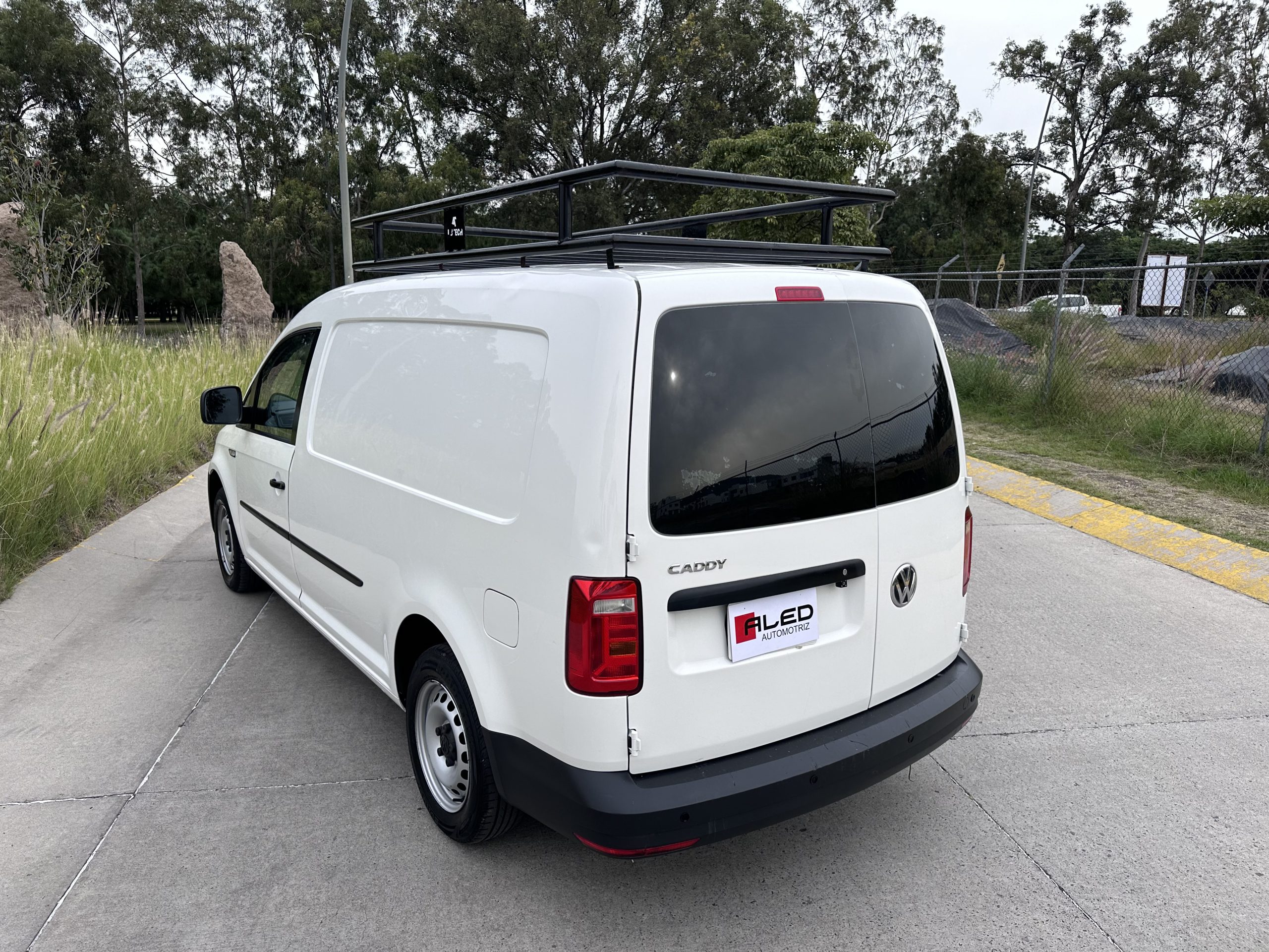 Volkswagen Caddy 2020 Maxi Manual Blanco